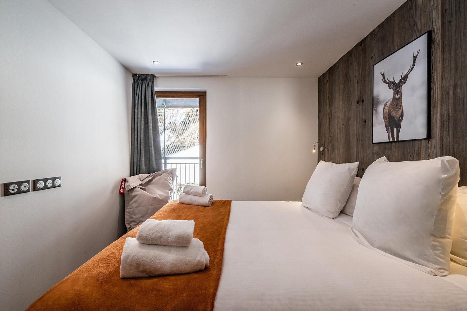 Apartment Le Globe Argentiere - By Emerald Chamonix