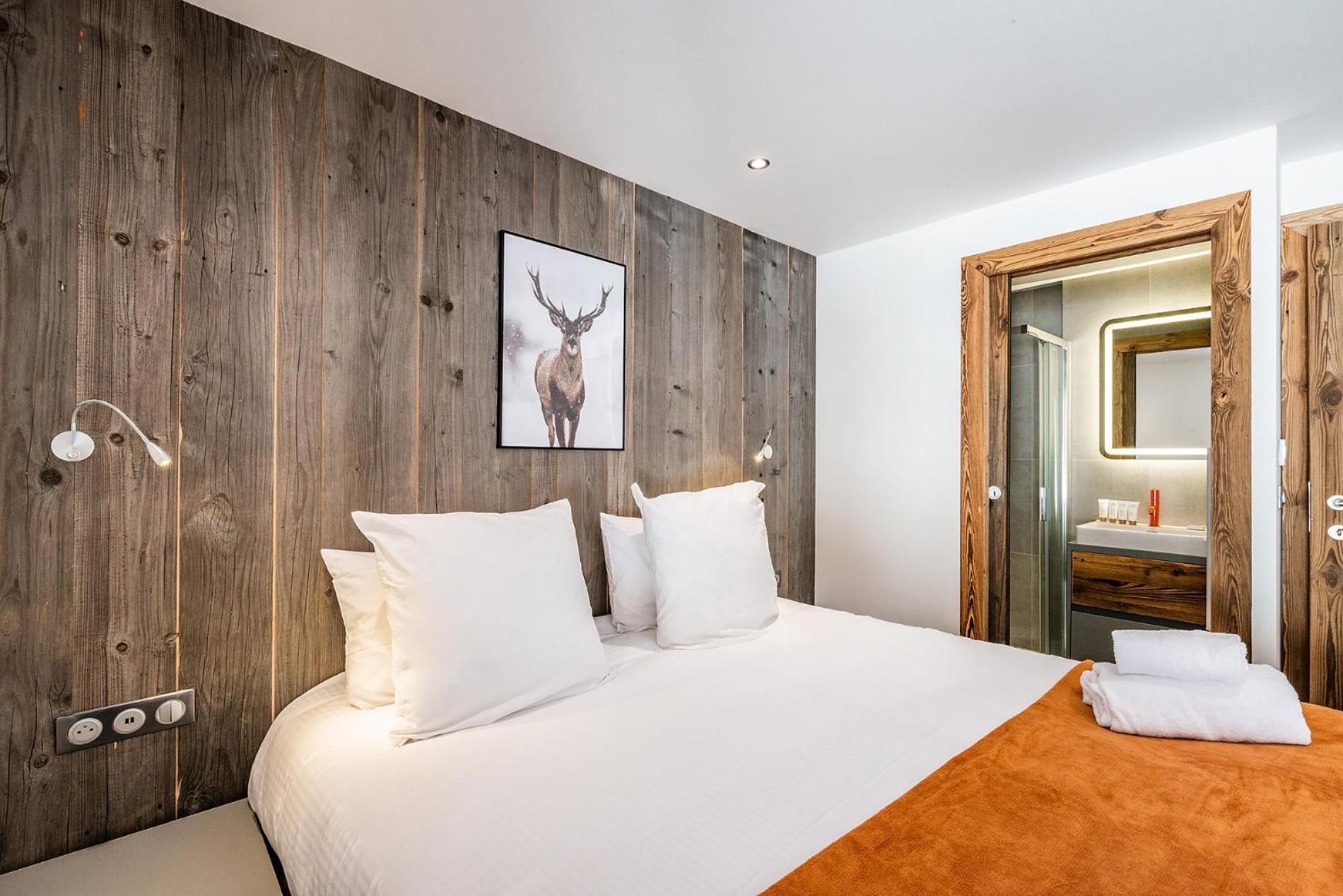 Apartment Le Globe Argentiere - By Emerald Chamonix