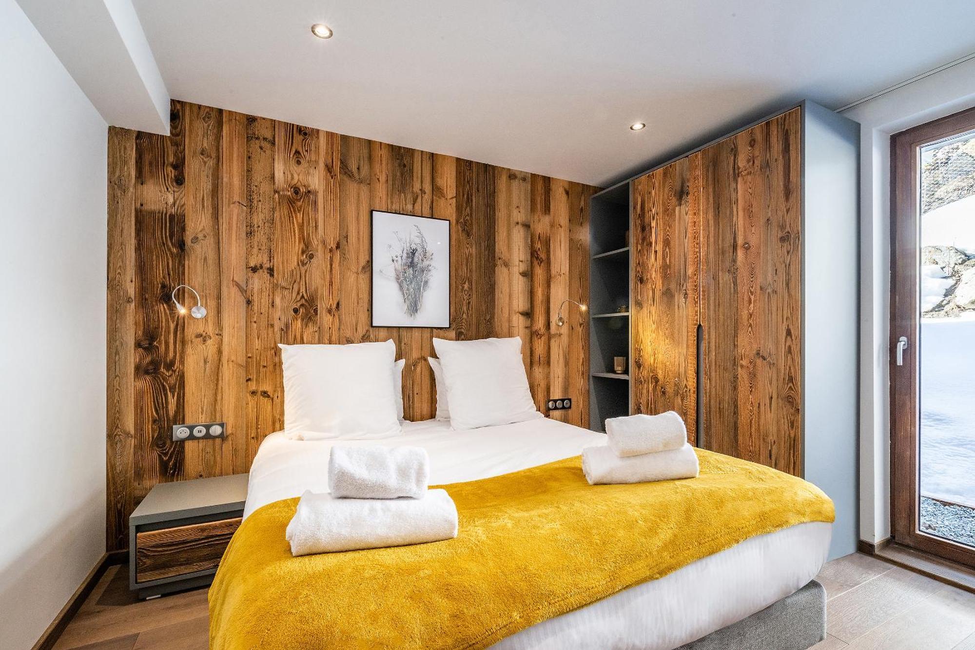 Apartment Le Globe Argentiere - By Emerald Chamonix