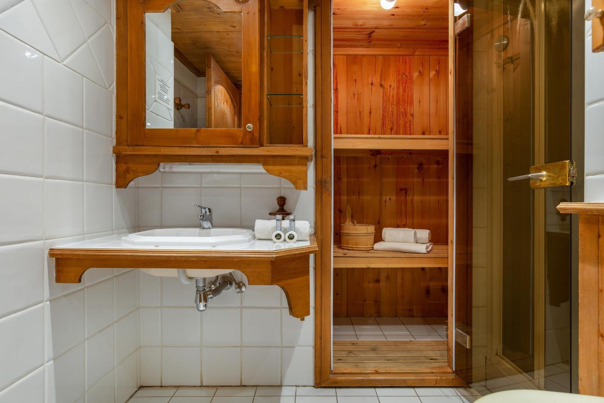 Apartment Le Cristal - Mont Blanc 1 - Happy Chamonix