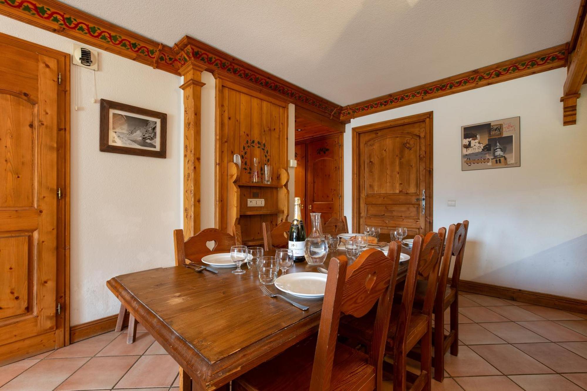 Apartment Le Cristal - Mont Blanc 1 - Happy Chamonix