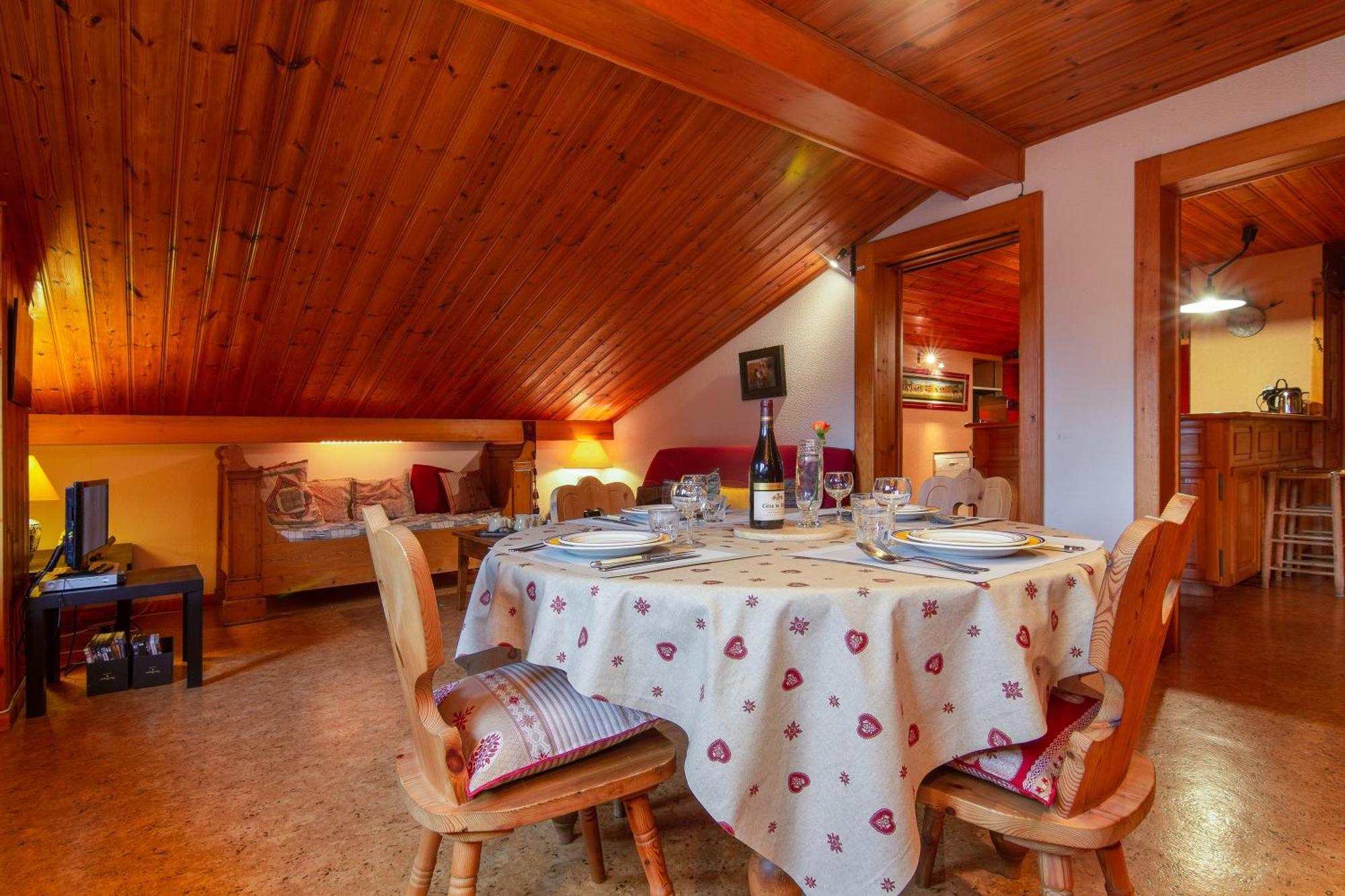 Apartment La Perseverance 15 - Le Triangle D'or - Happy Chamonix