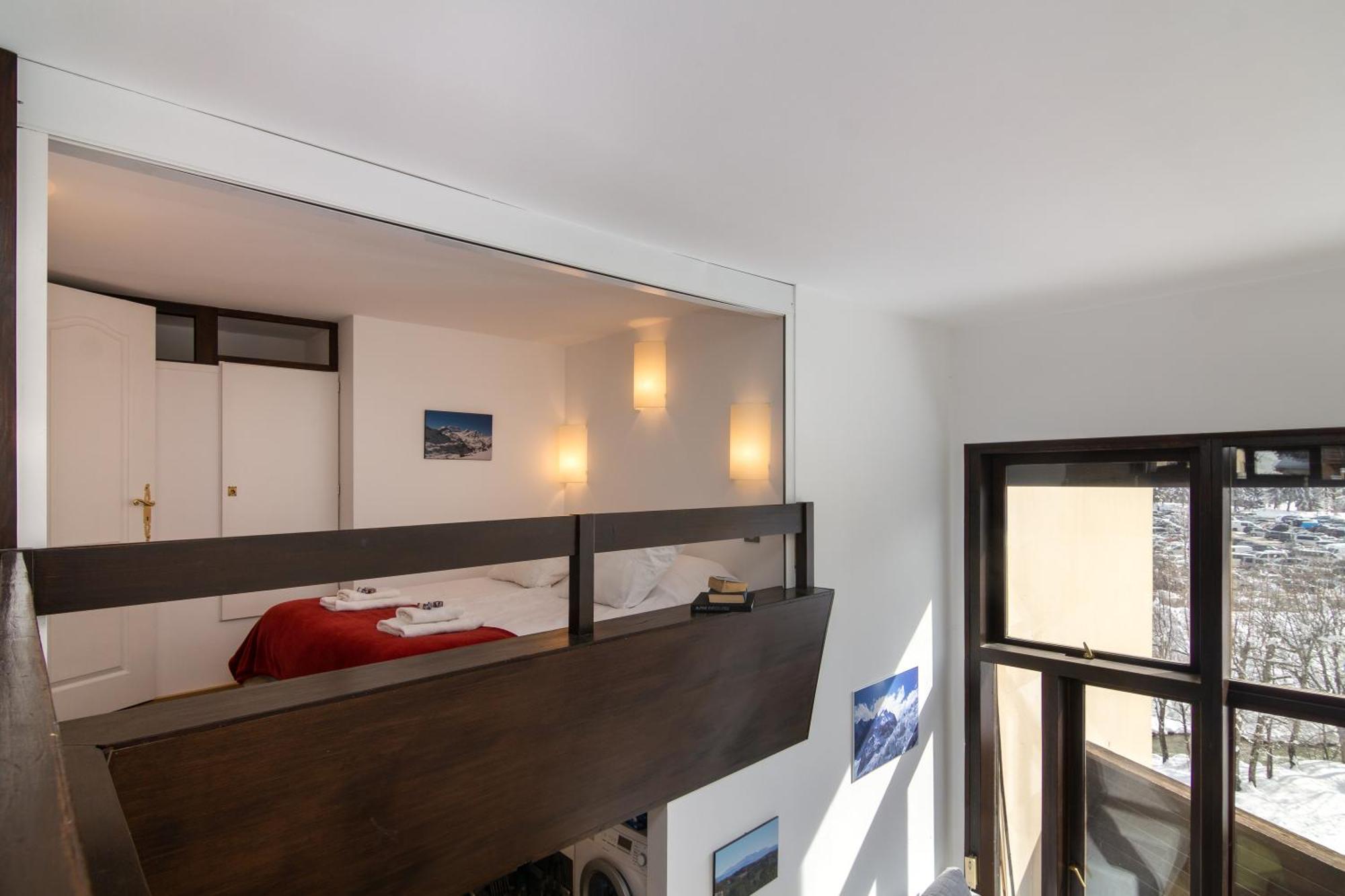 Grand Roc - Ancolies 211 - Happy Chamonix