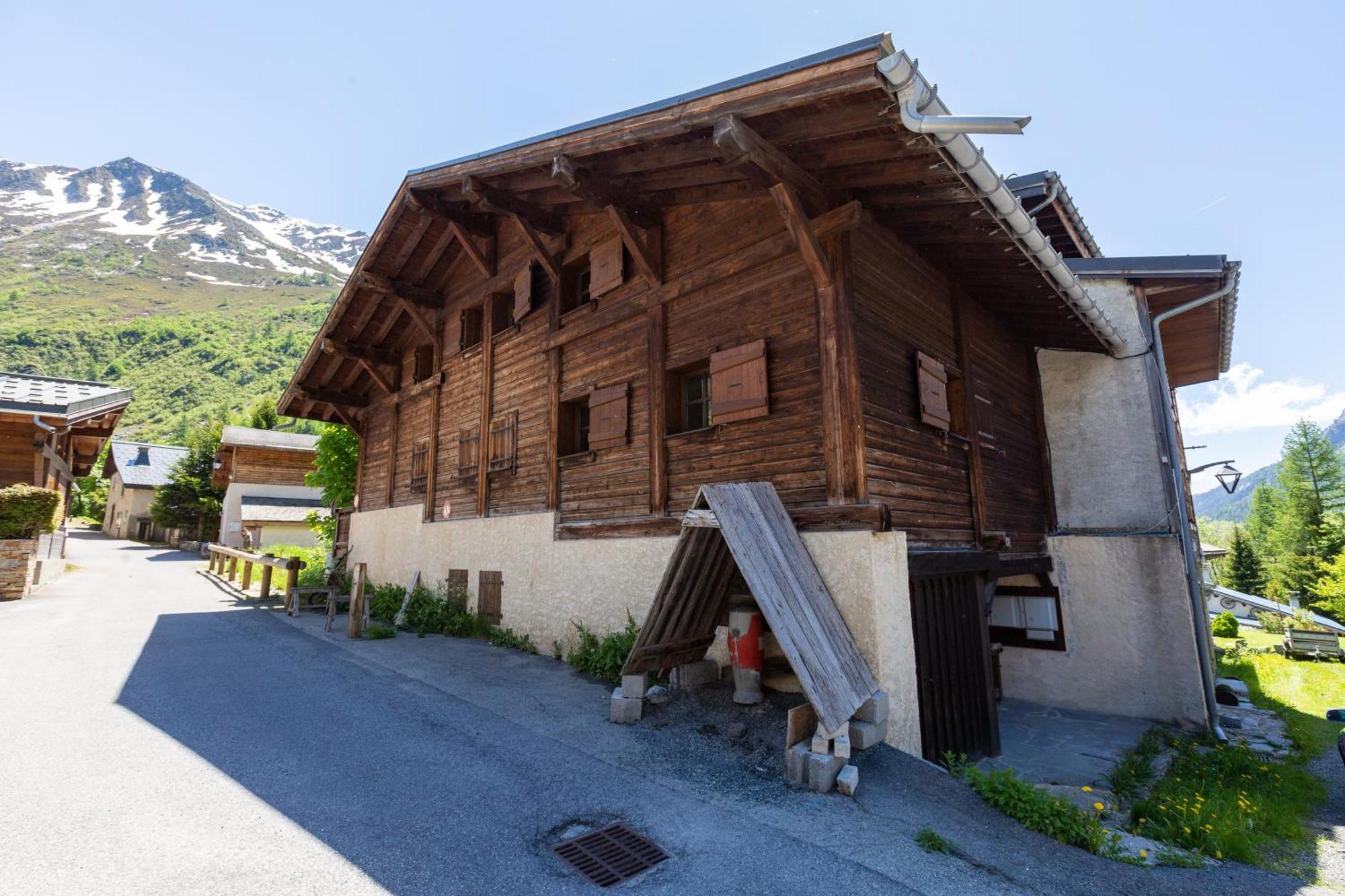 Le Au Tour In-ski Out - Happy Apartment
