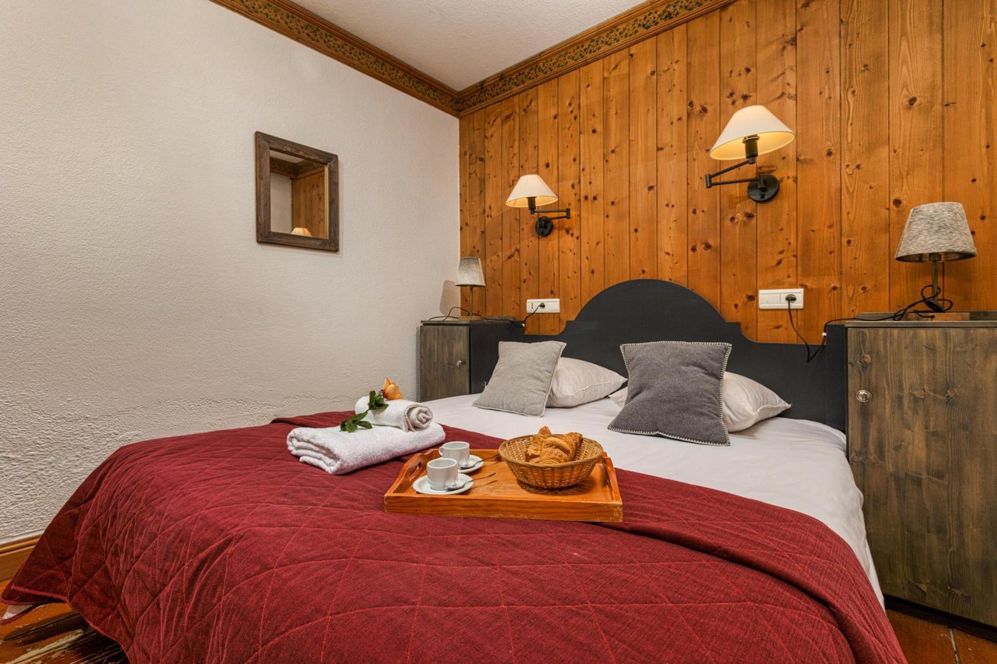 Apartment Le Cristal - Grands Montets 7 - Happy Chamonix