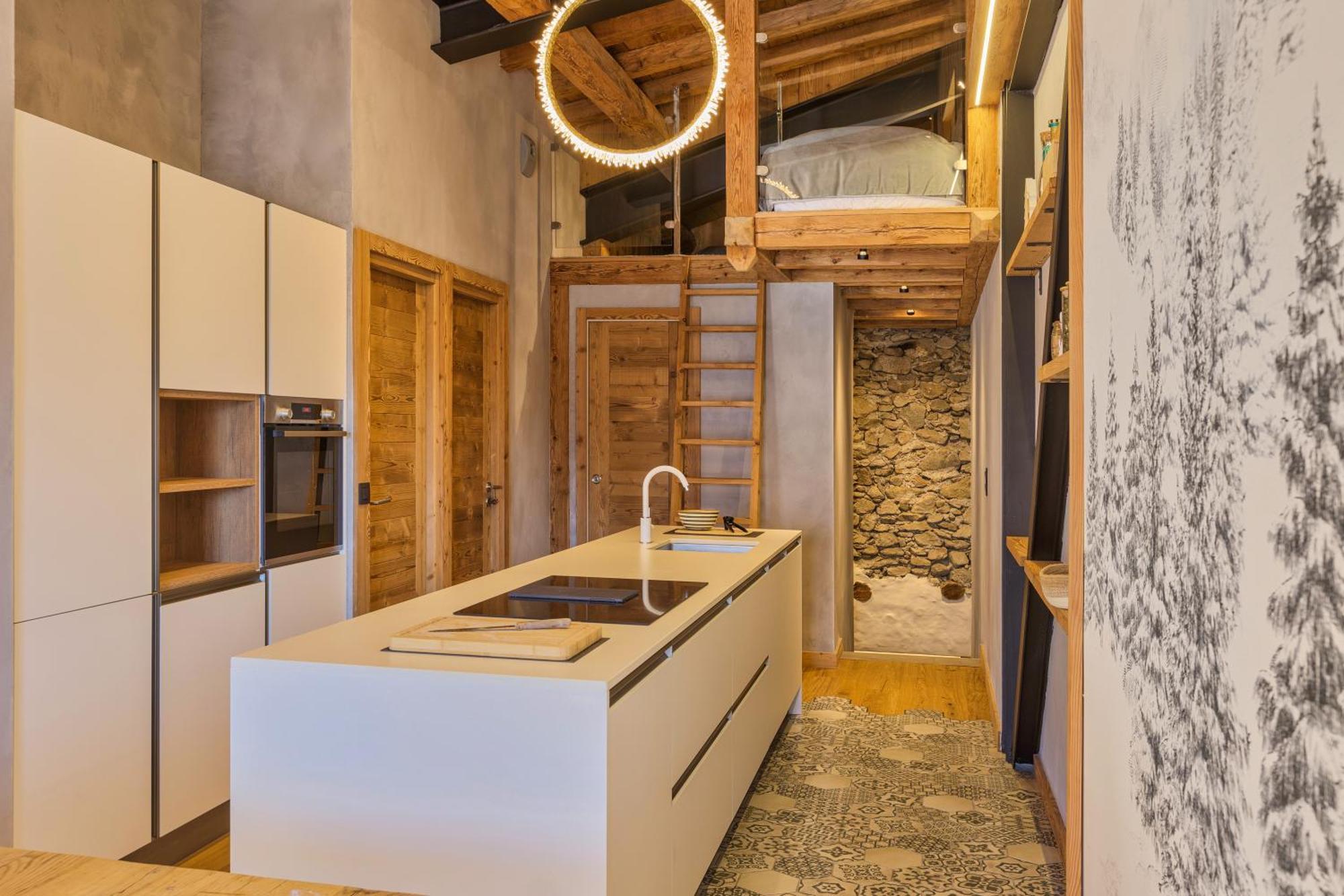 La Ferme A Roland In - Out - Happy *