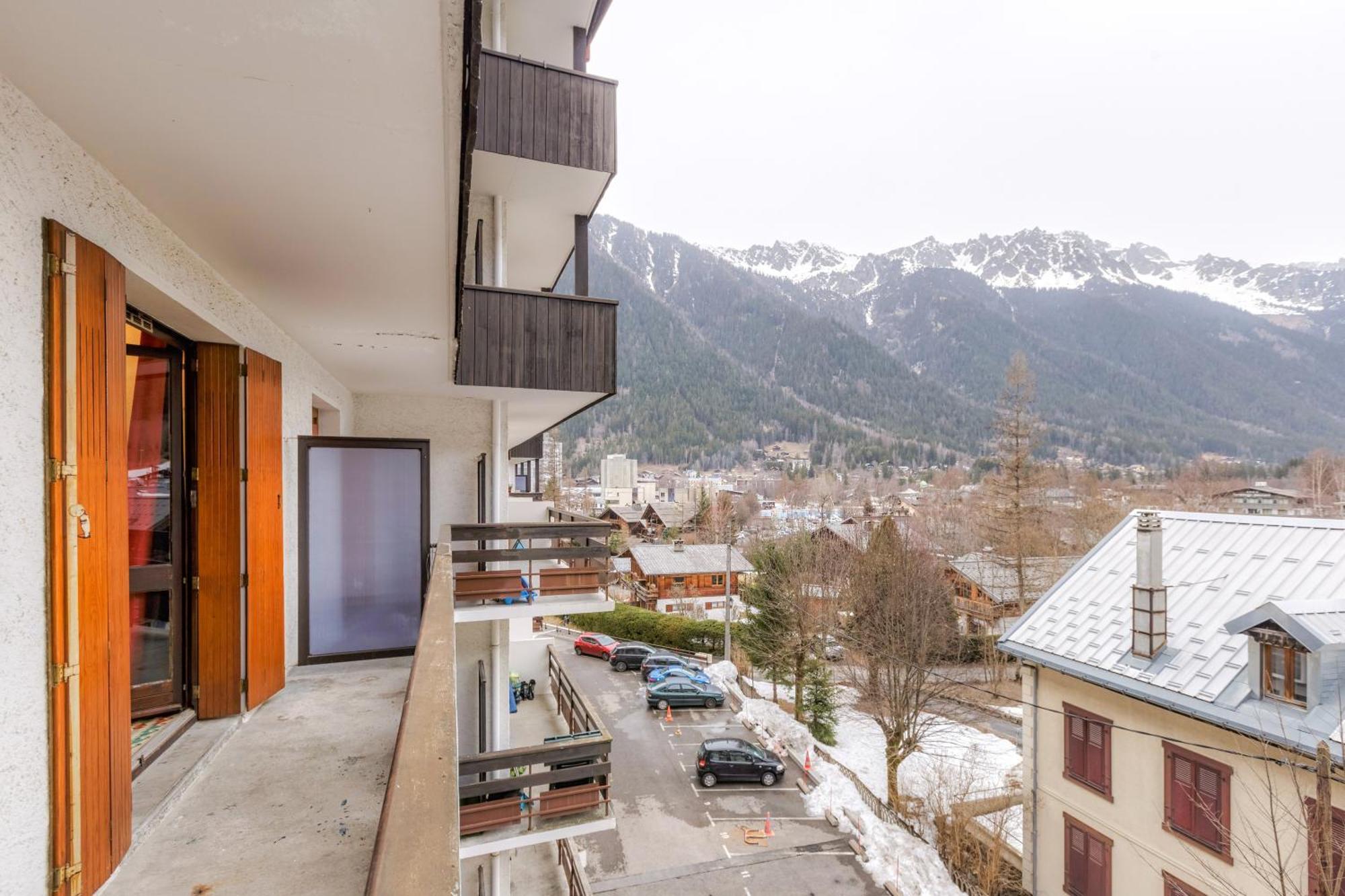 Des Periades - Happy Apartment *