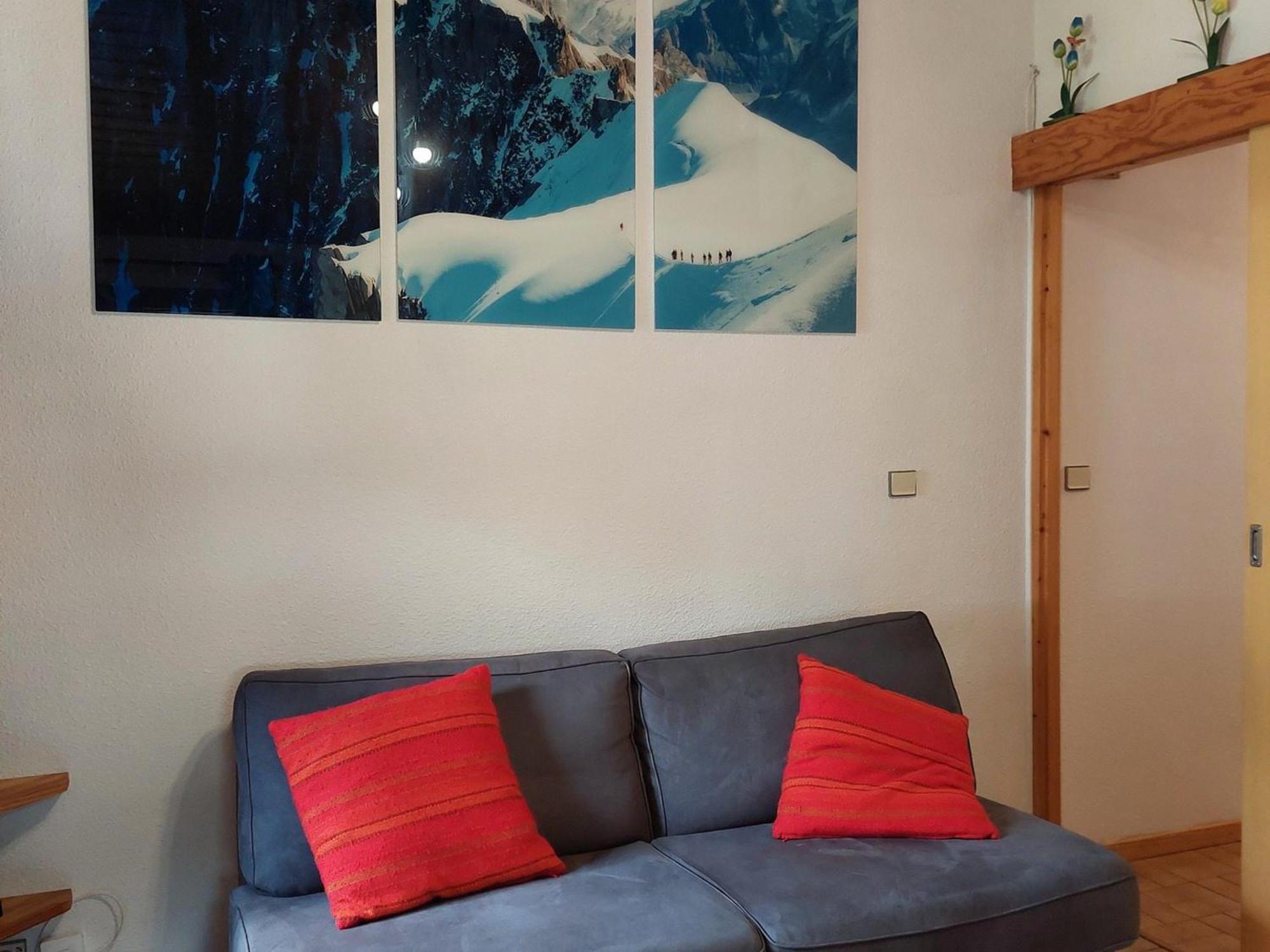 Apartment 2 Pieces Renove Avec Balcon, Wifi Et Parking, Proche Centre Et Commerces - Fr-1-517-66