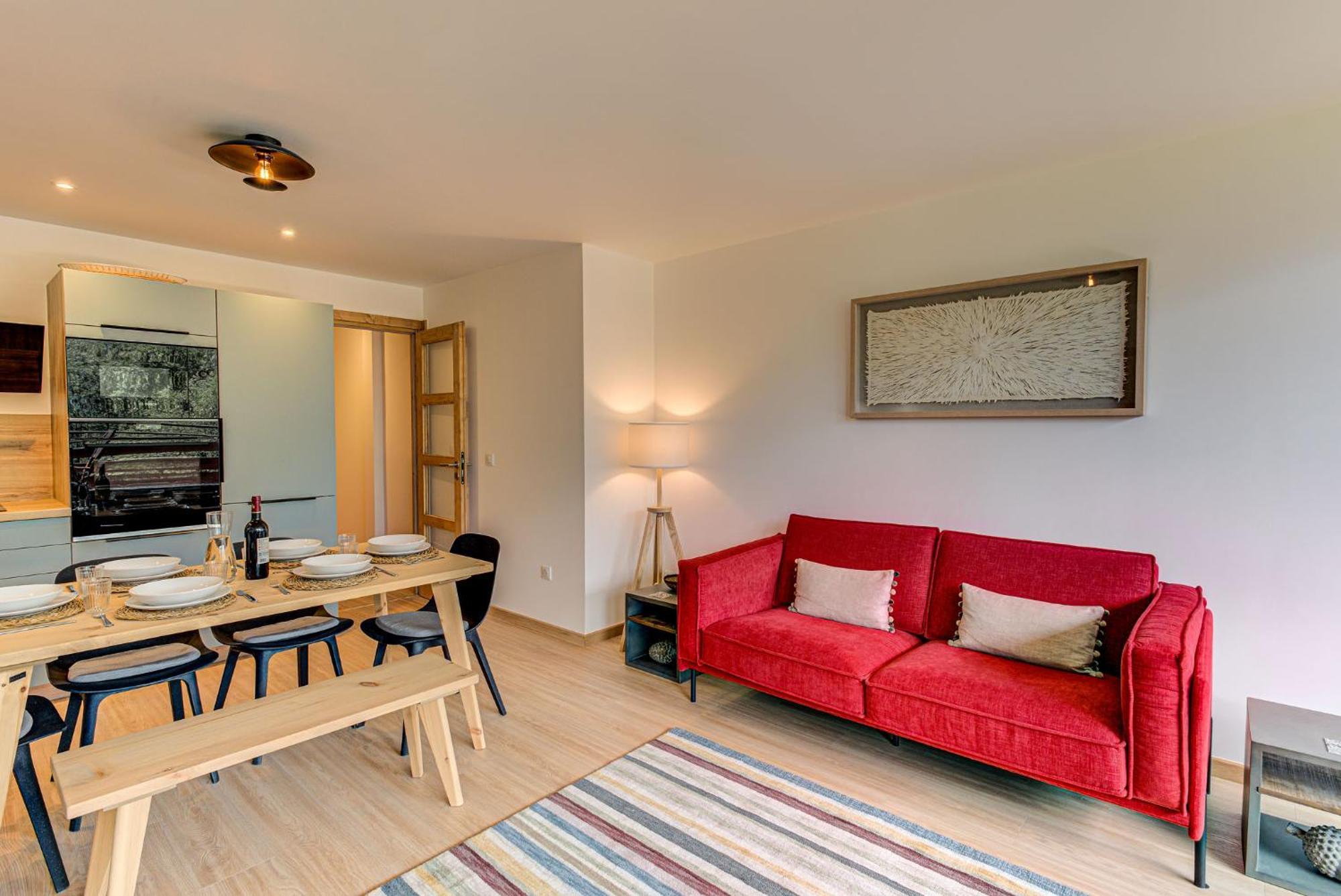 Cristal Des Glaces, Mont Blanc View, Alpes Travel, Sleeps 6 * Chamonix