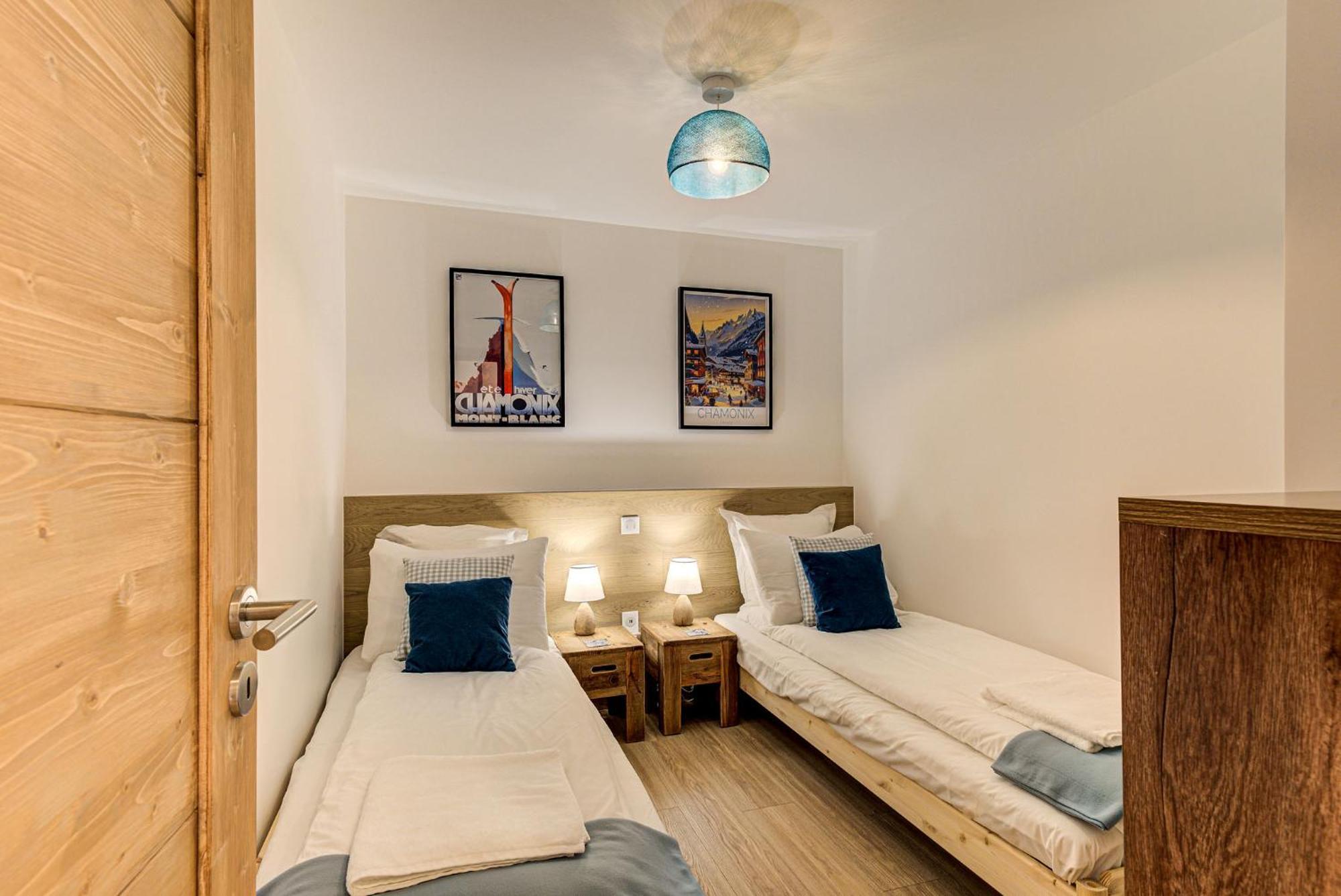 Cristal Des Glaces, Mont Blanc View, Alpes Travel, Sleeps 6 *