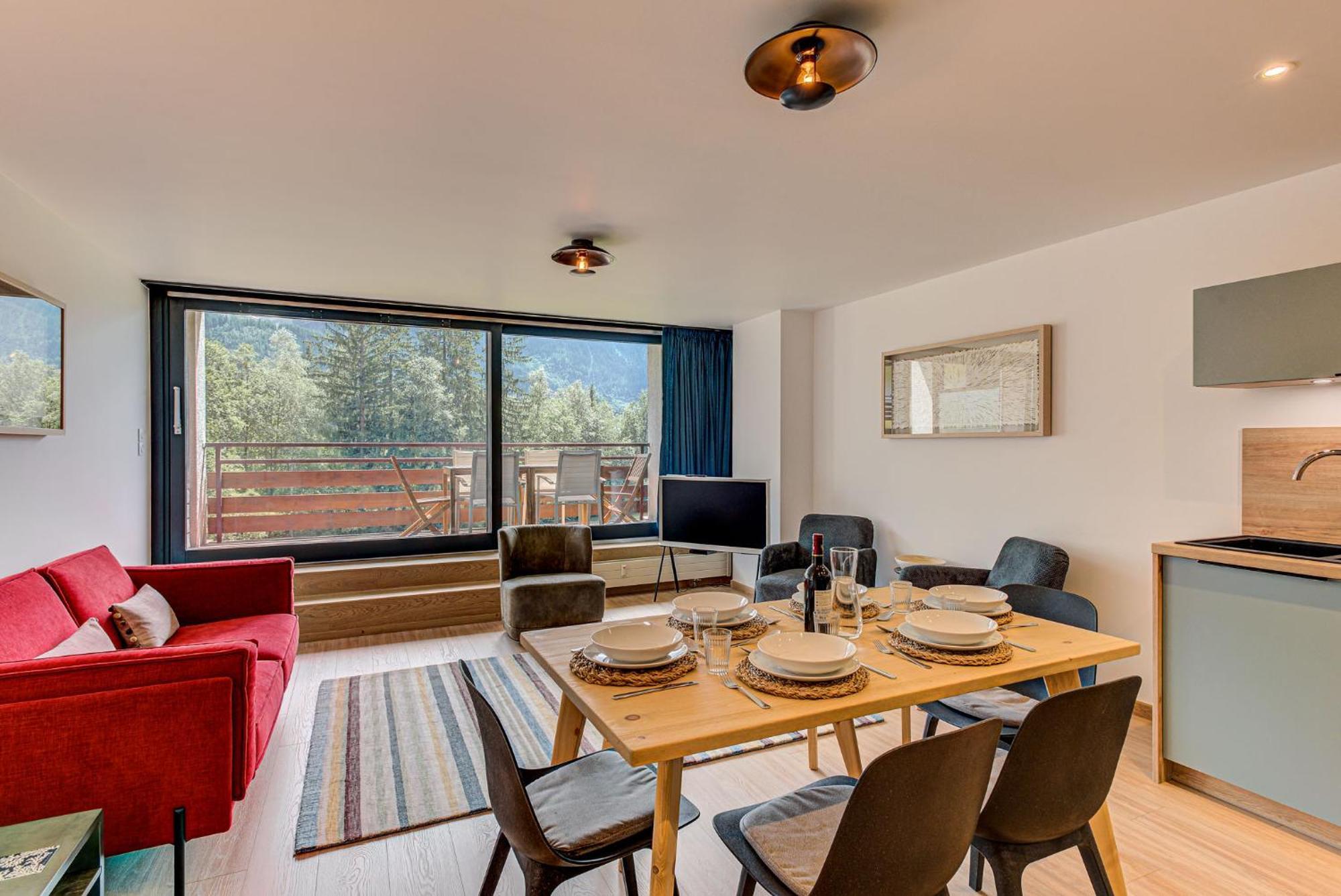 Cristal Des Glaces, Mont Blanc View, Alpes Travel, Sleeps 6