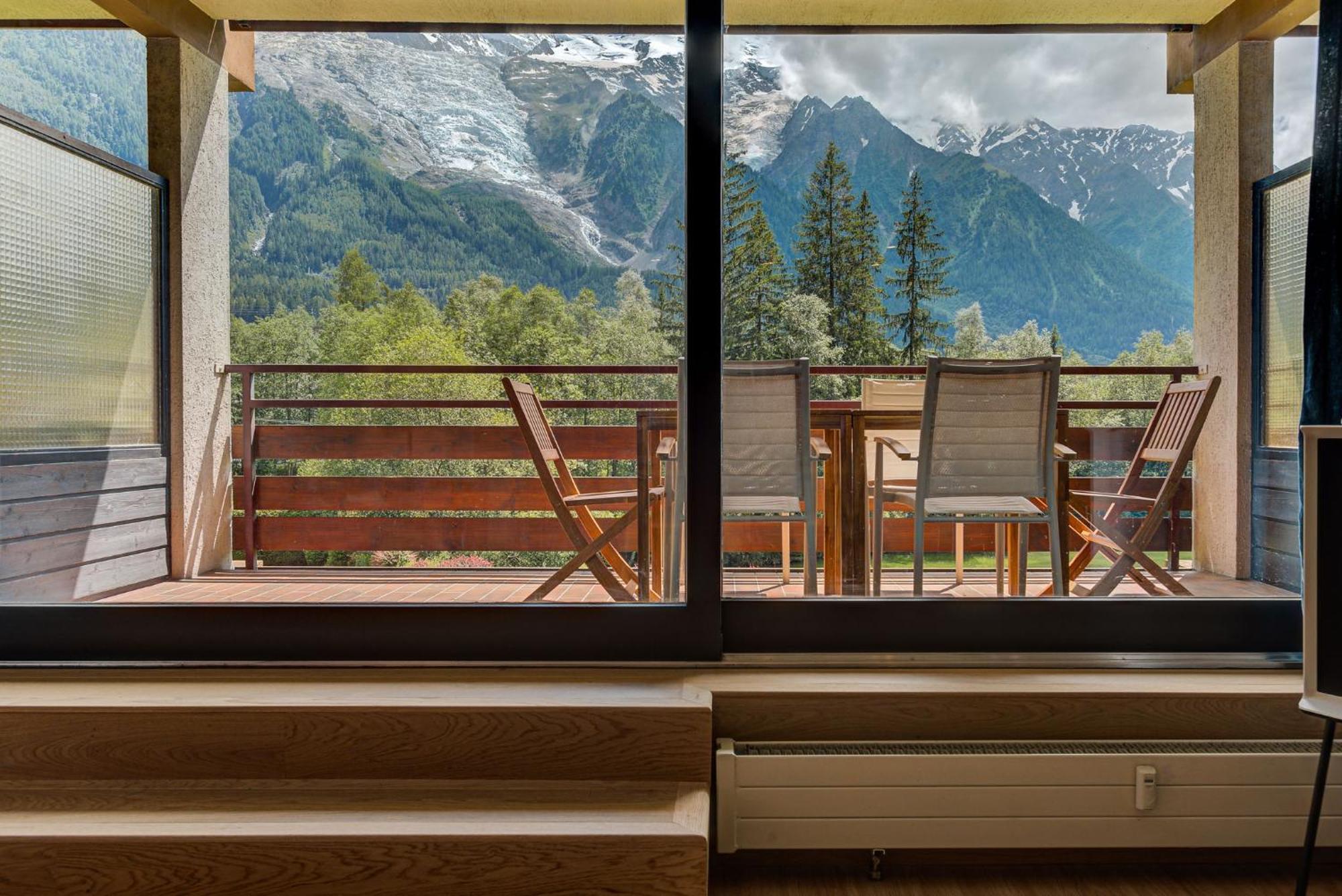 Cristal Des Glaces, Mont Blanc View, Alpes Travel, Sleeps 6 Chamonix