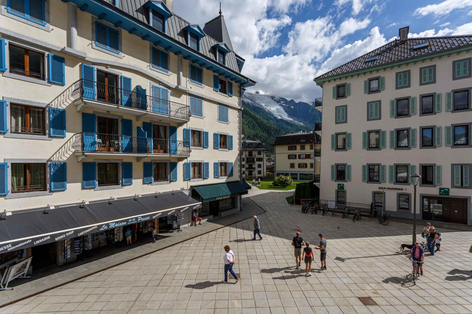 Apartment Balmat - Year