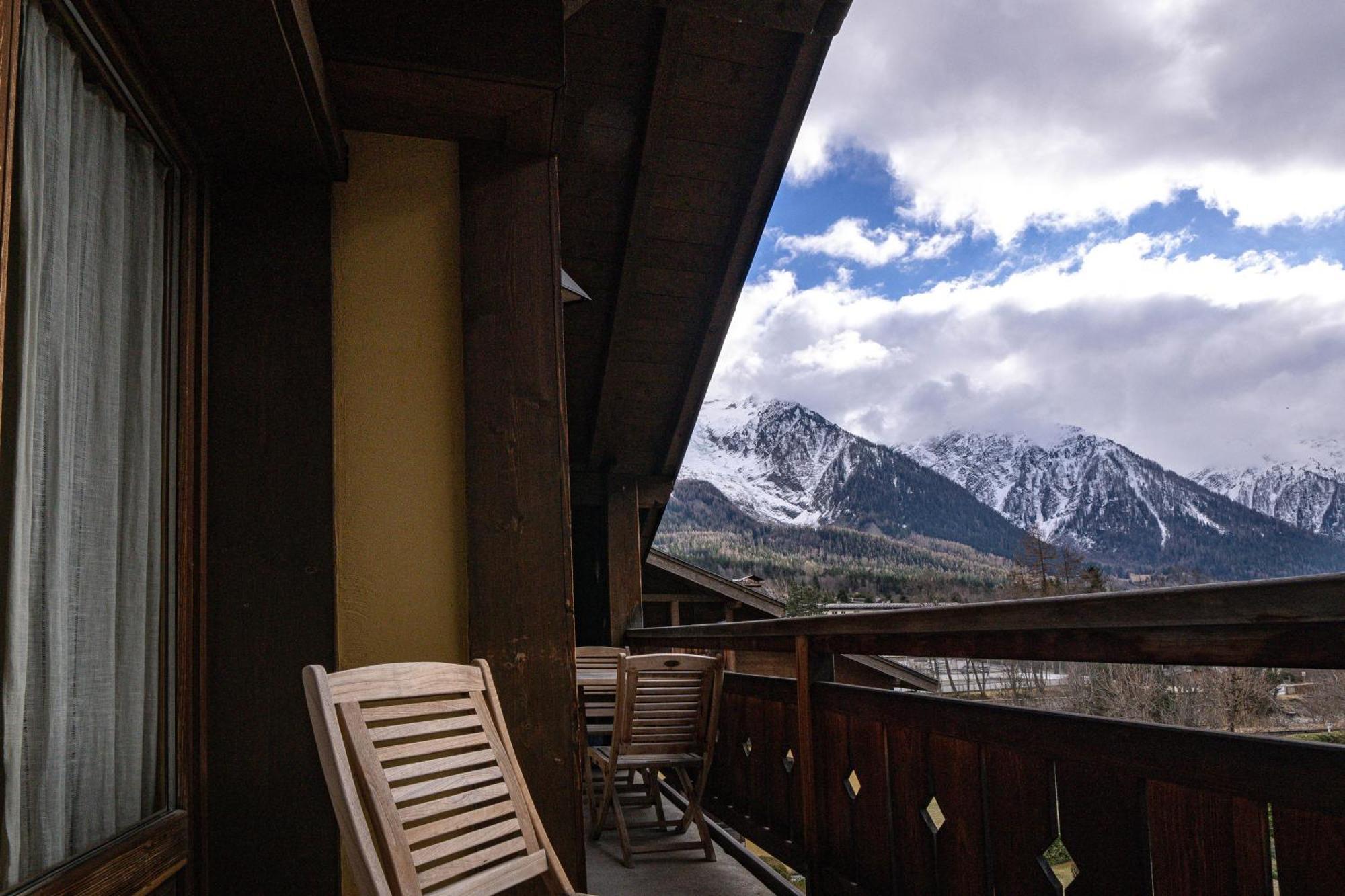 Capucin - A 3 Bedroom Mountain Loft Apartment *