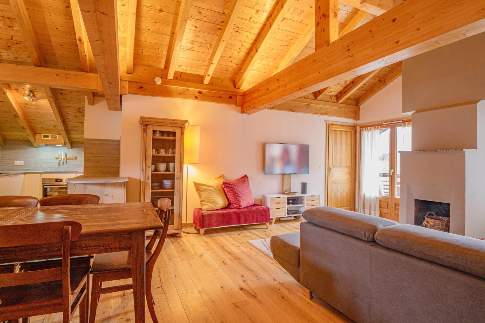 Apartment Capucin - A 3 Bedroom Mountain Loft *
