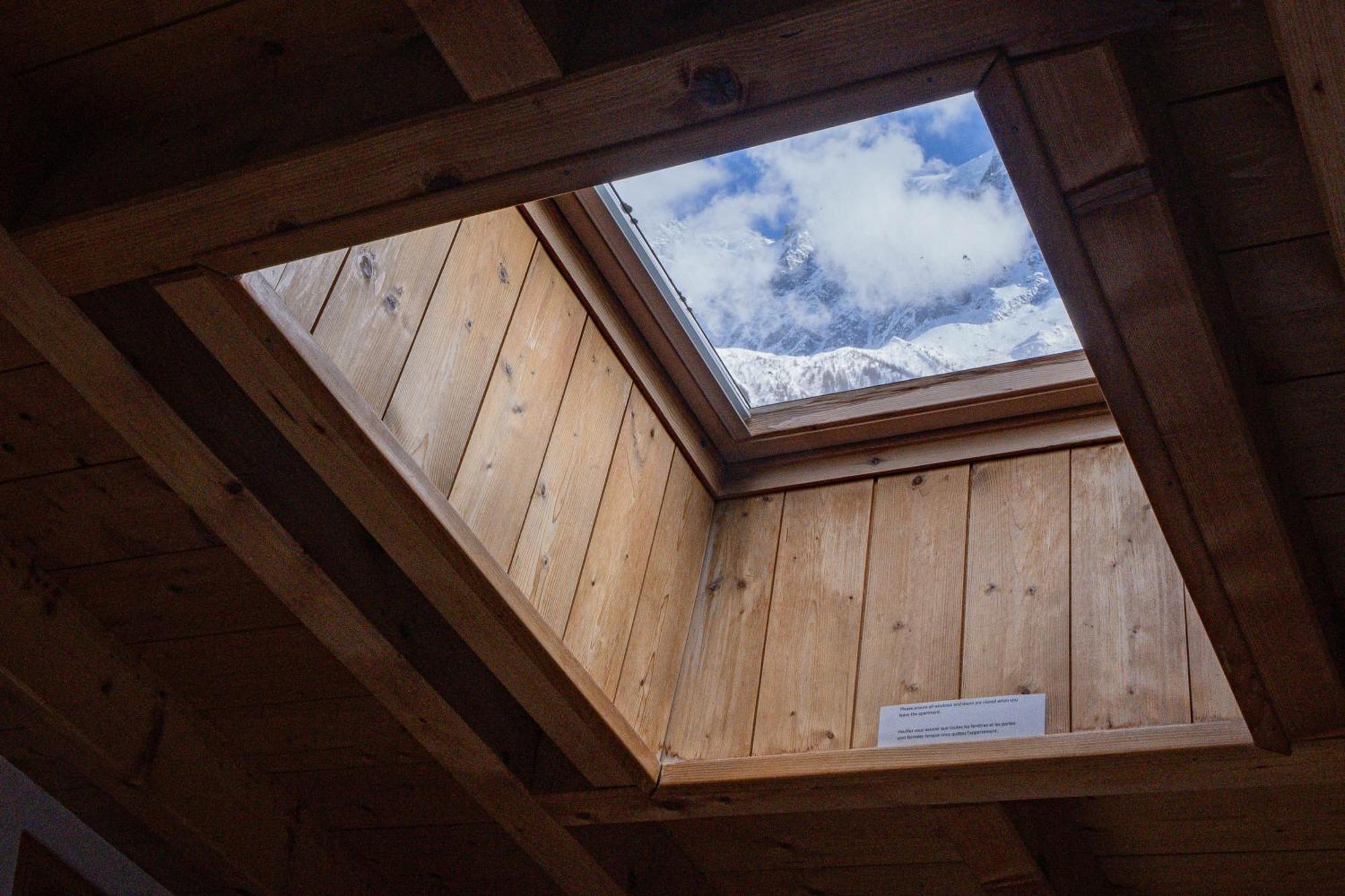 Capucin - A 3 Bedroom Mountain Loft Chamonix