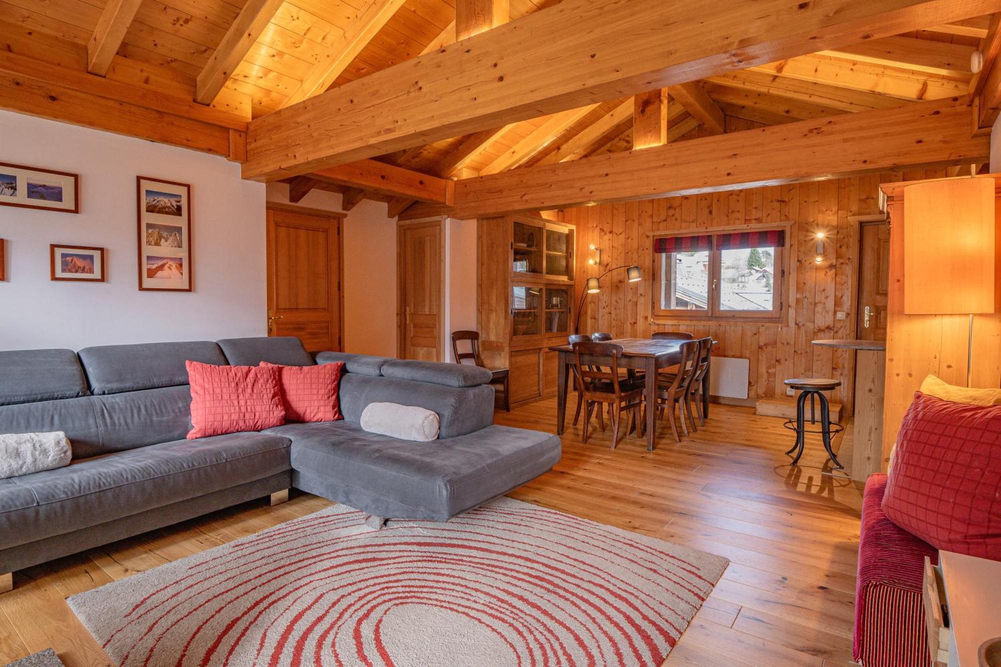 Capucin - A 3 Bedroom Mountain Loft Apartment *