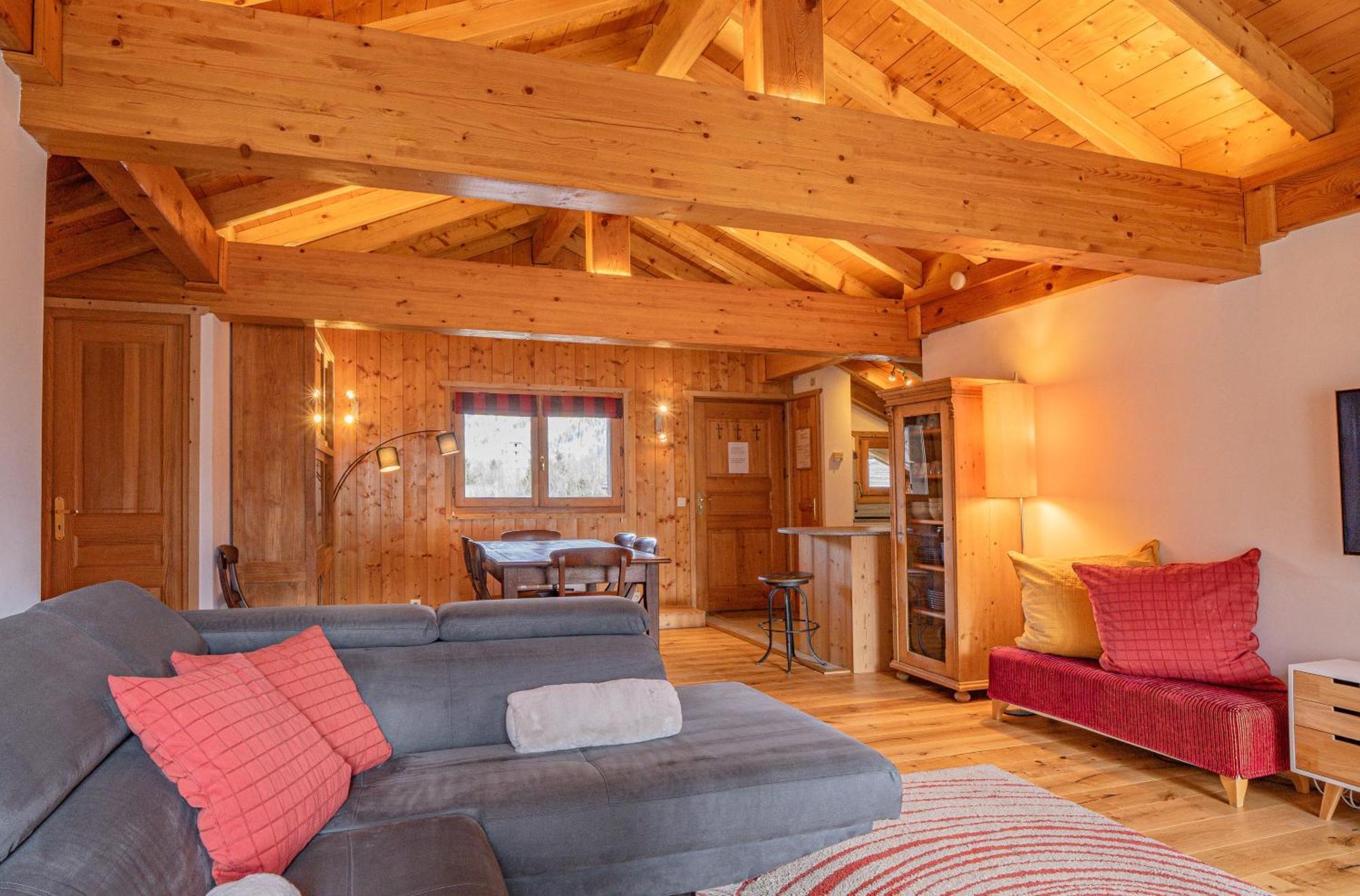Apartment Capucin - A 3 Bedroom Mountain Loft *