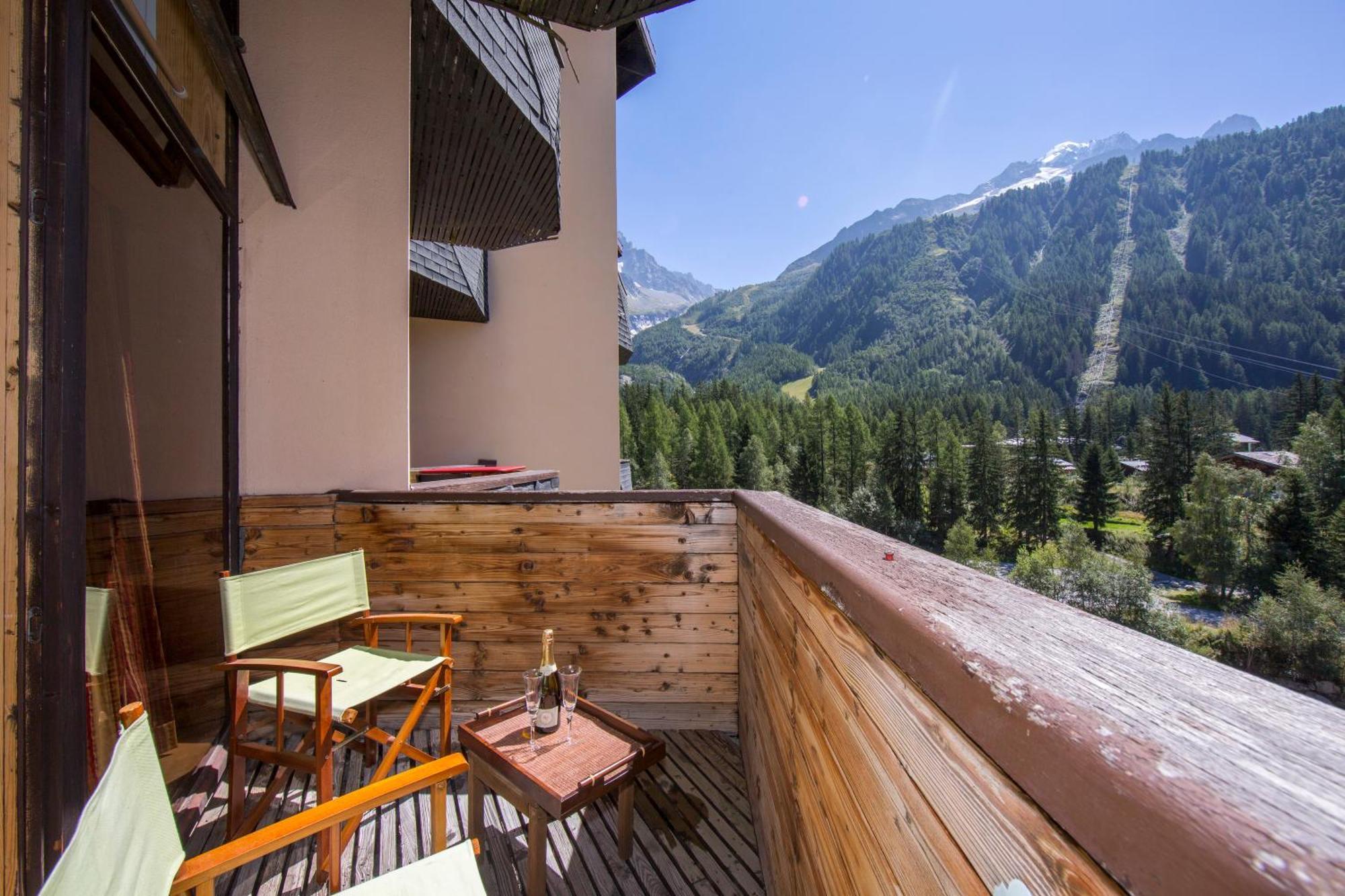 Grand Roc - Campanules 306 - Happy Chamonix