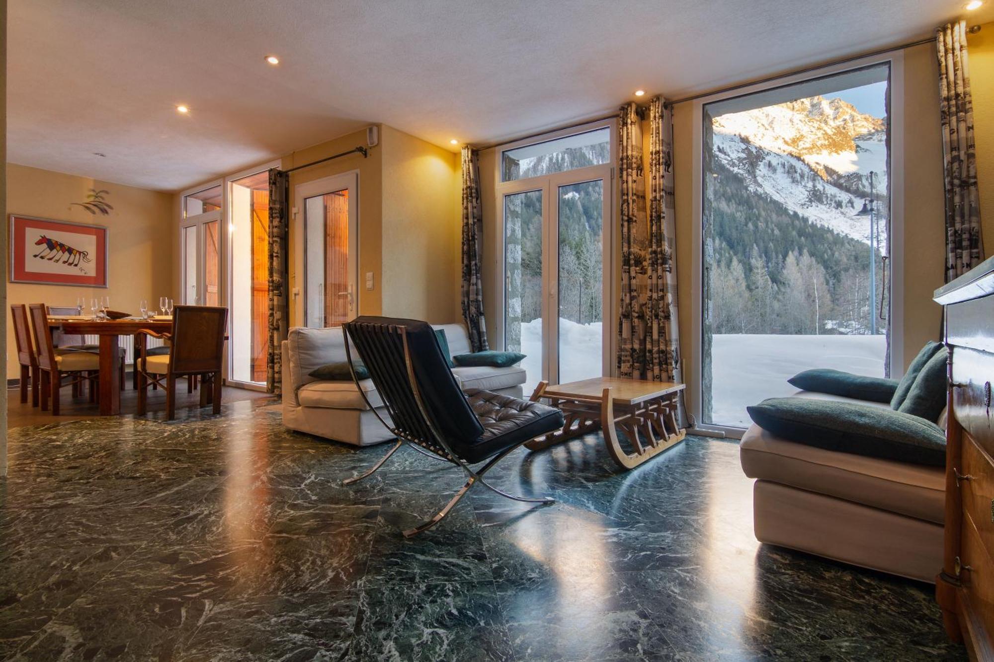 Glacier - Happy Chalet