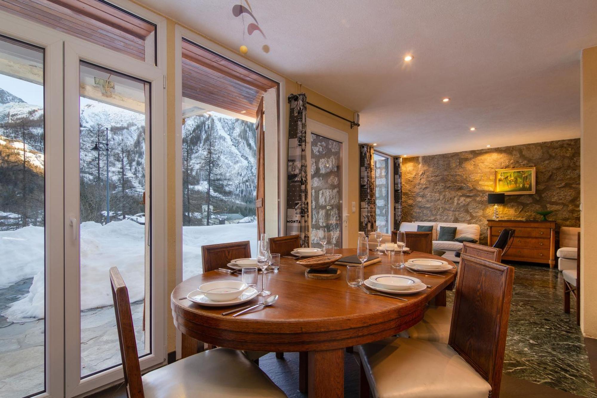 Chalet Glacier