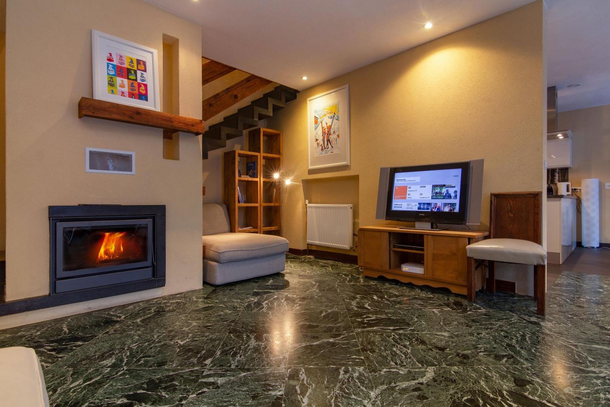 Glacier - Happy Chalet