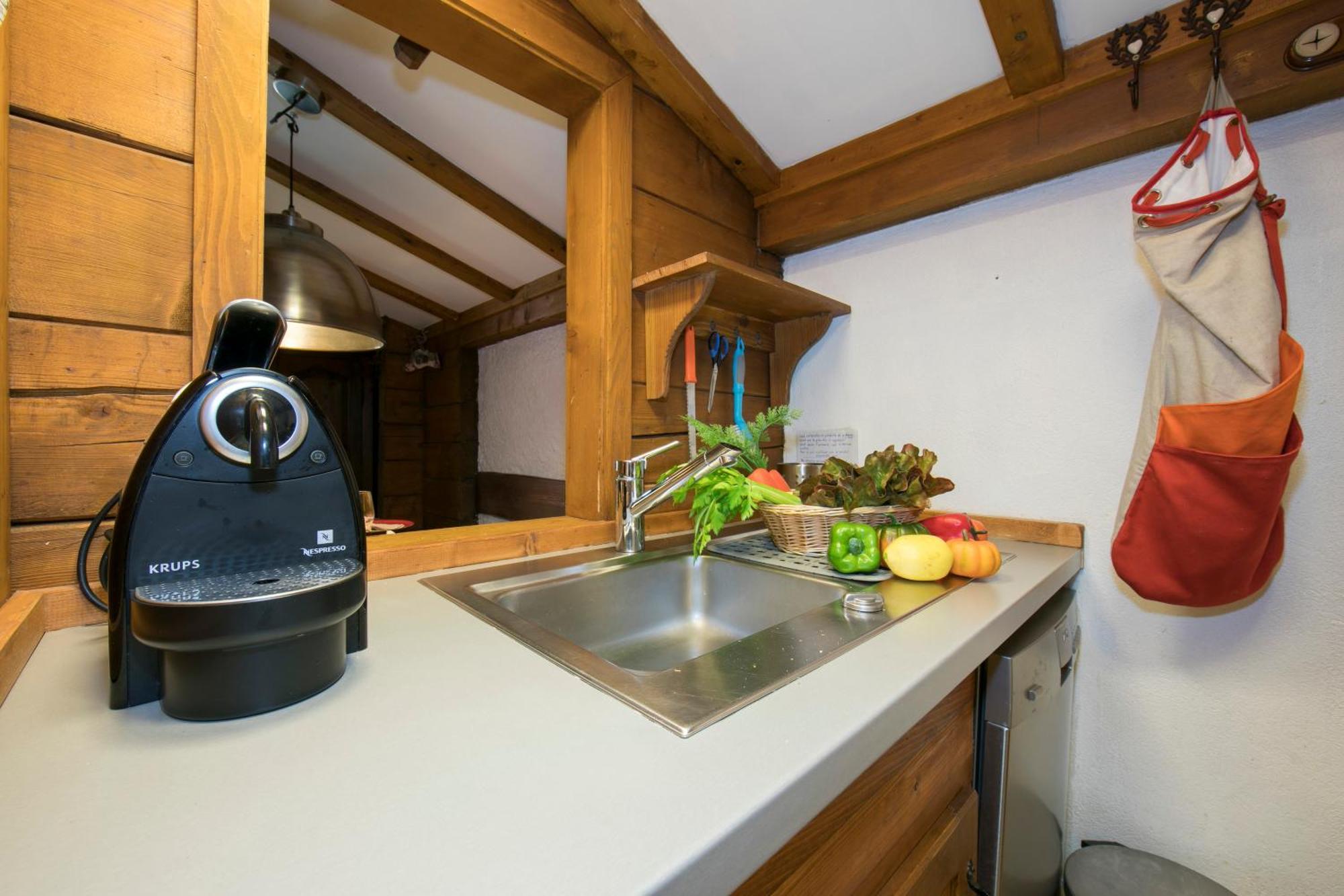 Apartment Amethystes A14 Ski-in Ski-out - Happy