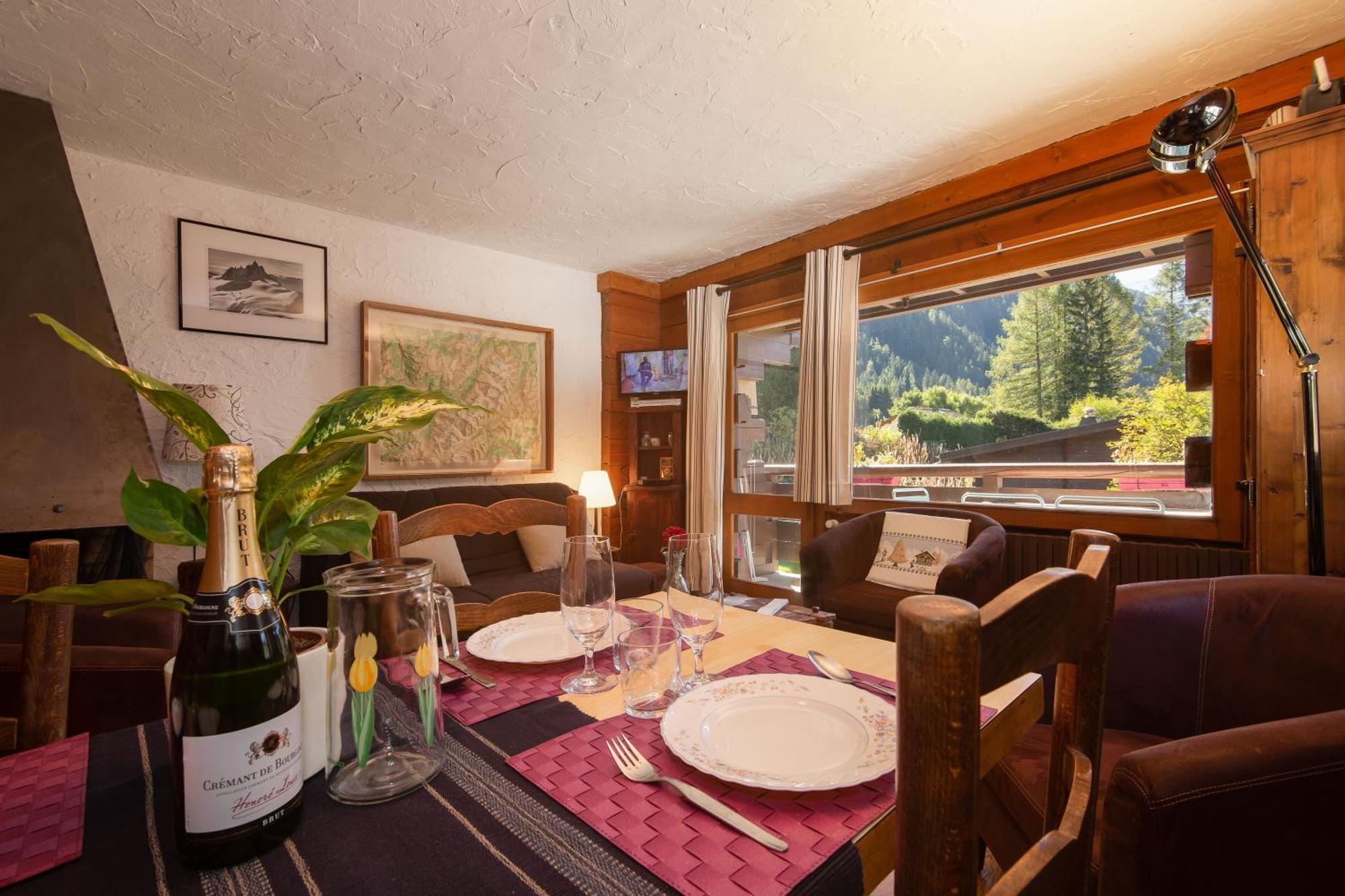 Amethystes E1 In Out - Happy Apartment Chamonix