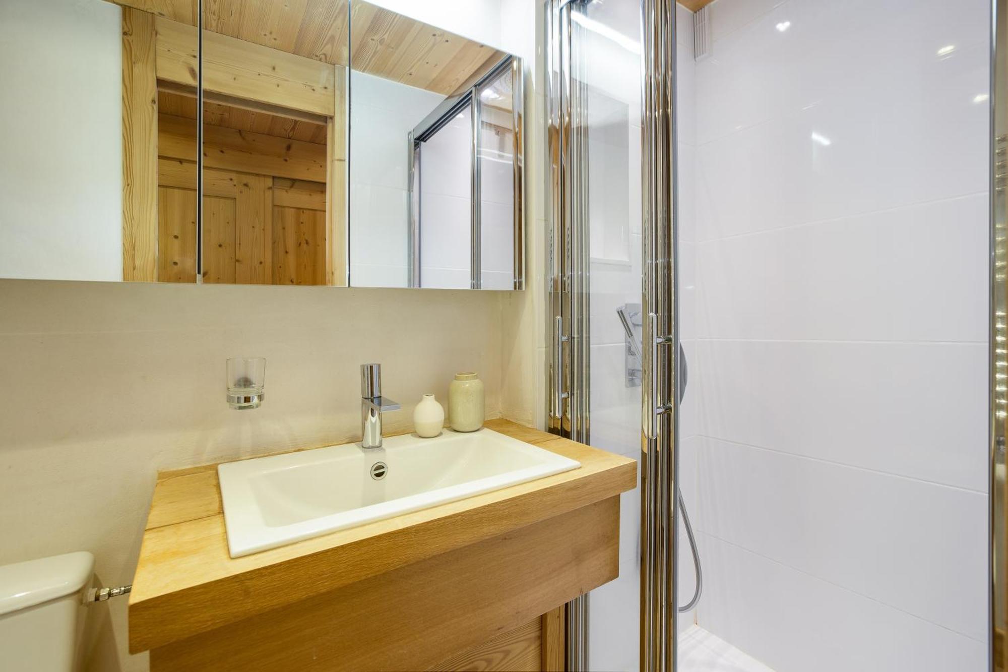 Apartment Amethystes A2 In Out - Happy