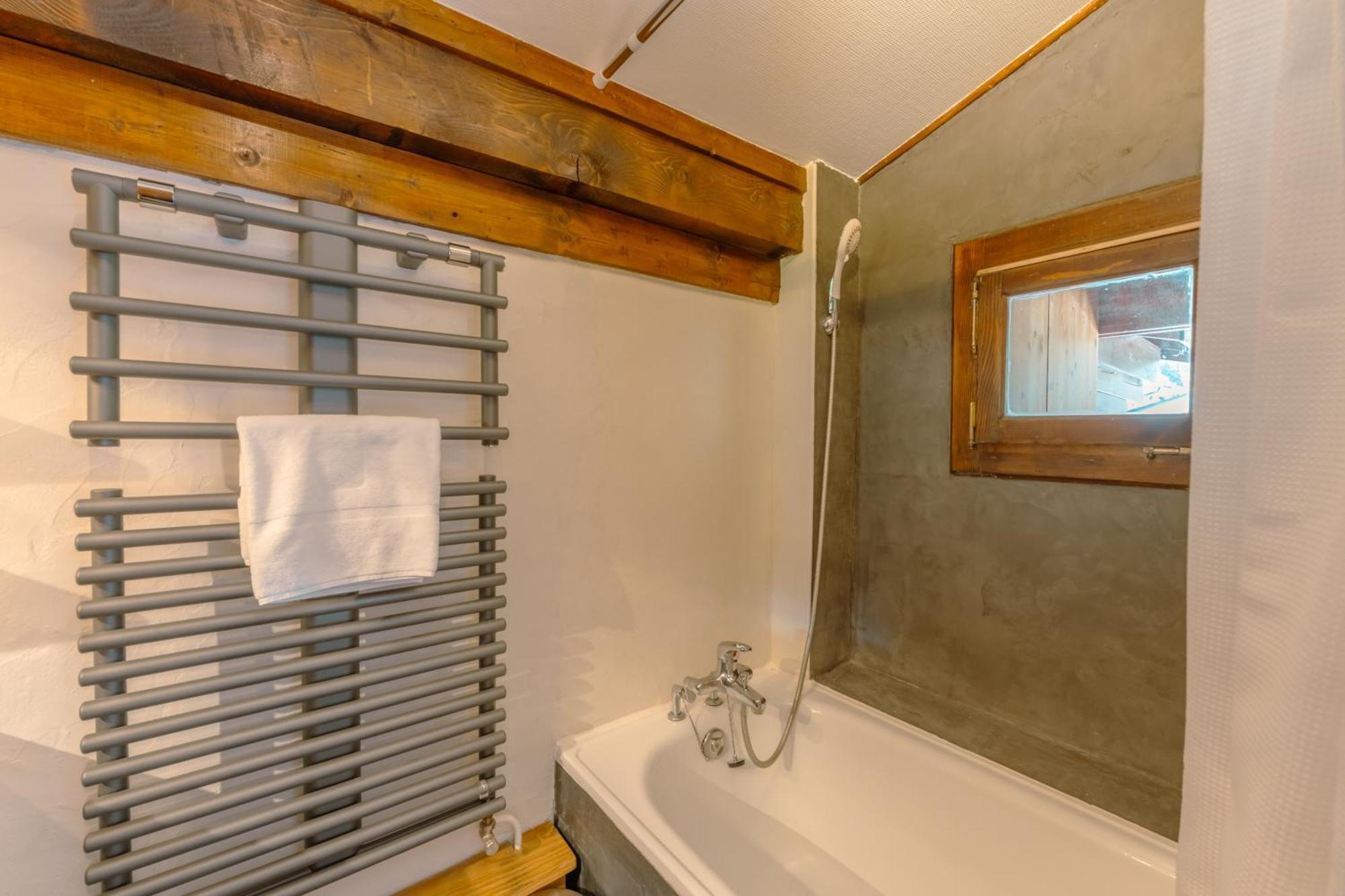 Apartment Amethystes B13 In/ski Out - Happy *