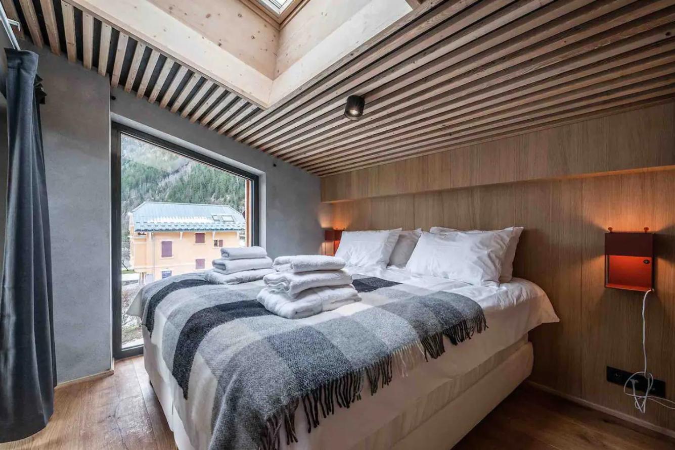 Chalet Agathe - Luxury Mountain Retreat