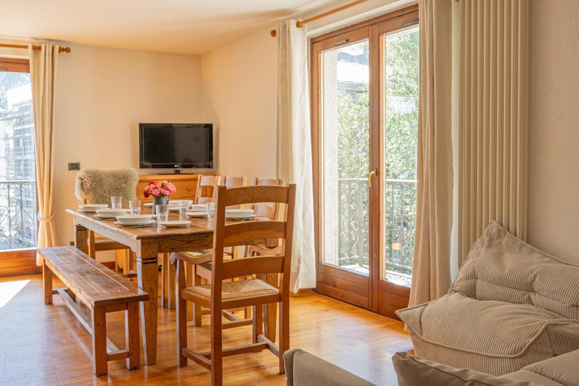 Apartment Coeur Des Alpes - A Spacious 3-bedroom With Spectacular Views