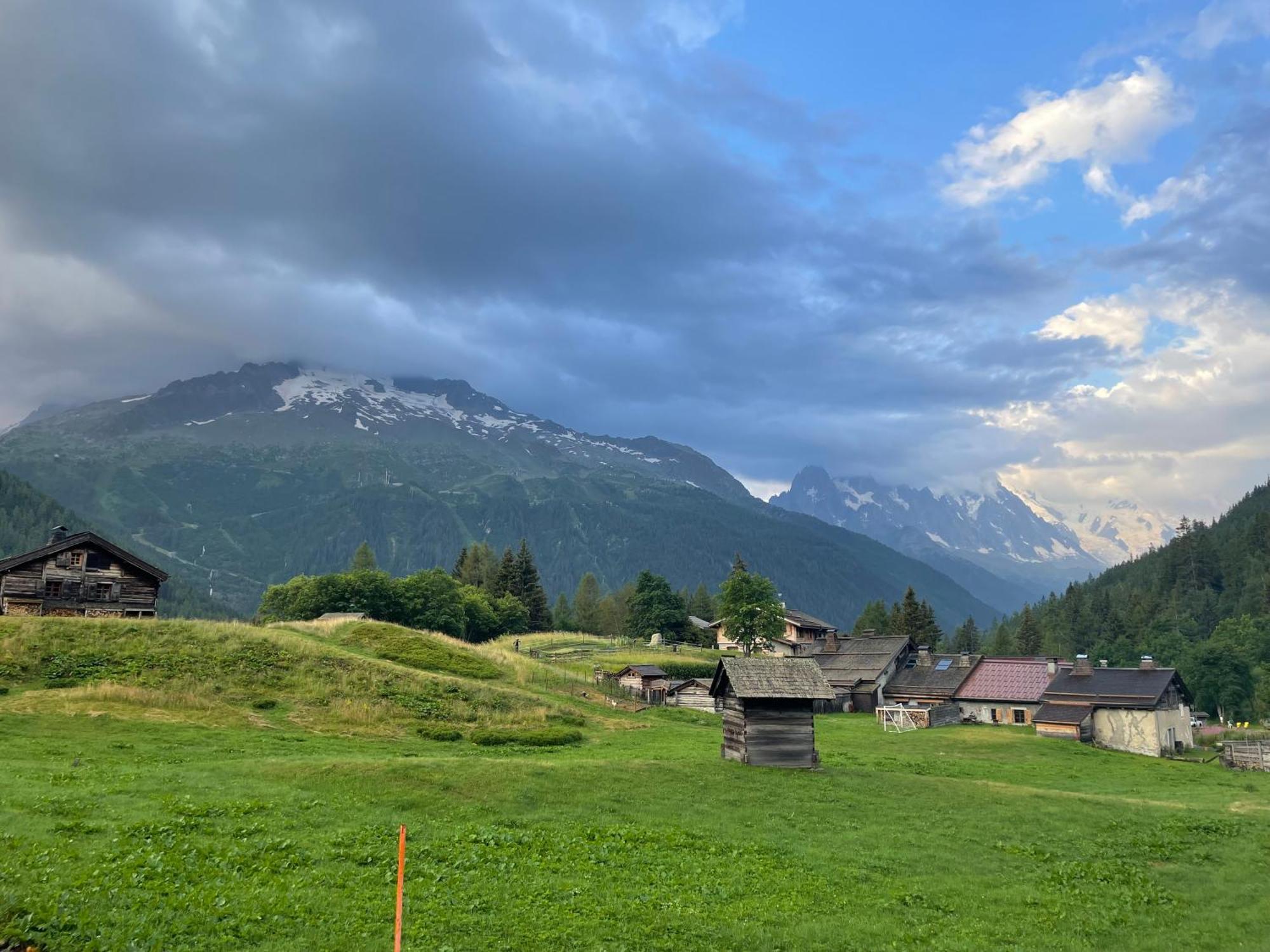 10 Bel-alp Apartment