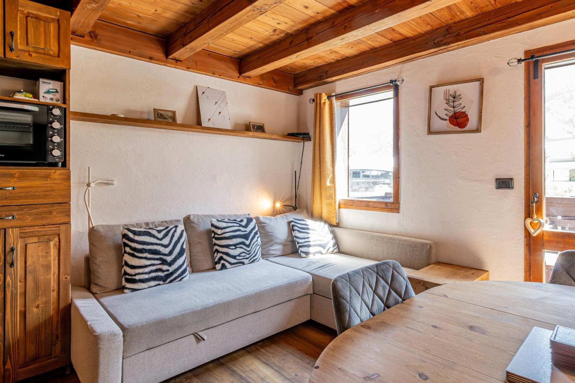 Apartment Balcon De L'arve- Charming Duplex In Centre Chamonix