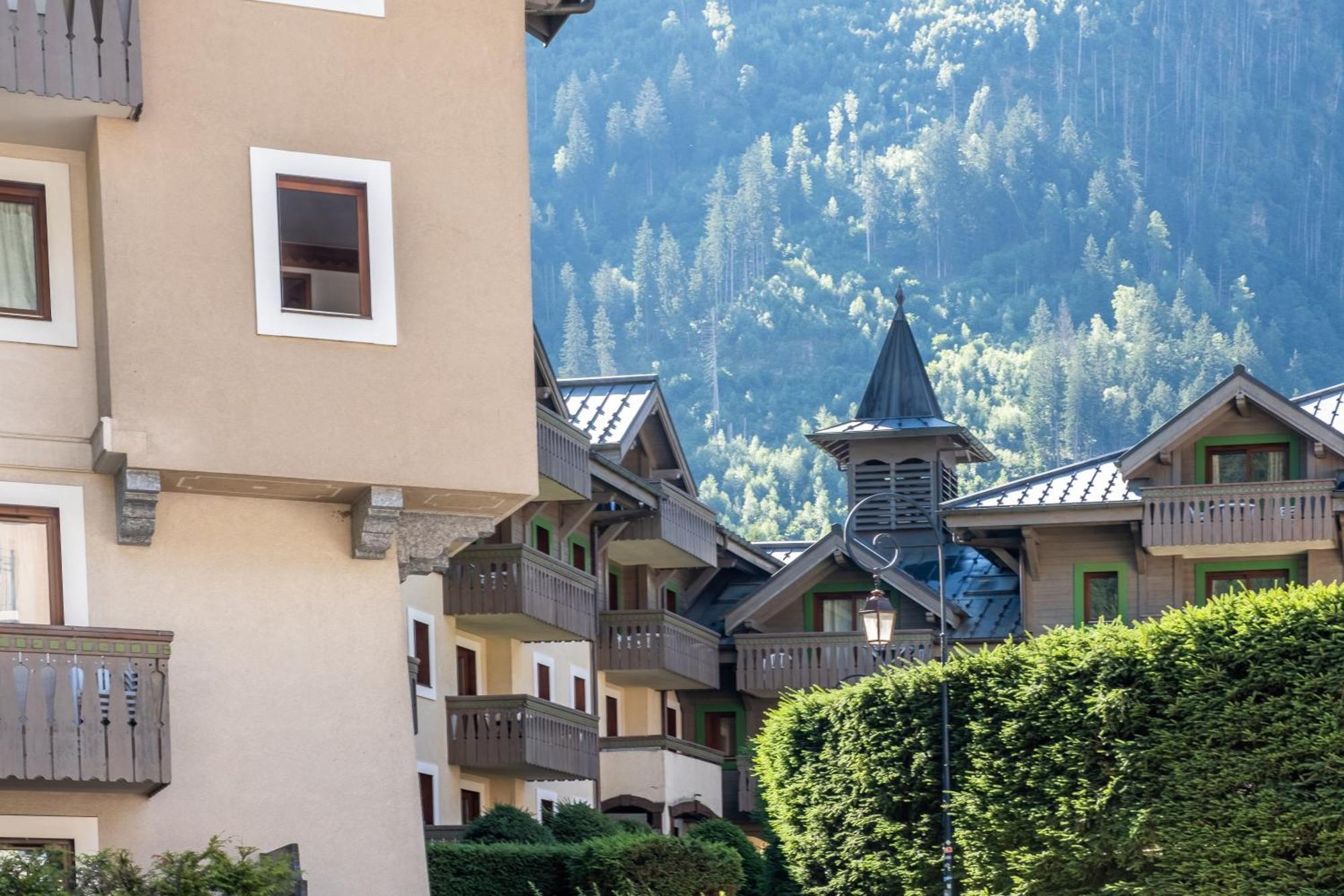 Pierre & Premium La Ginabelle Aparthotel 4*