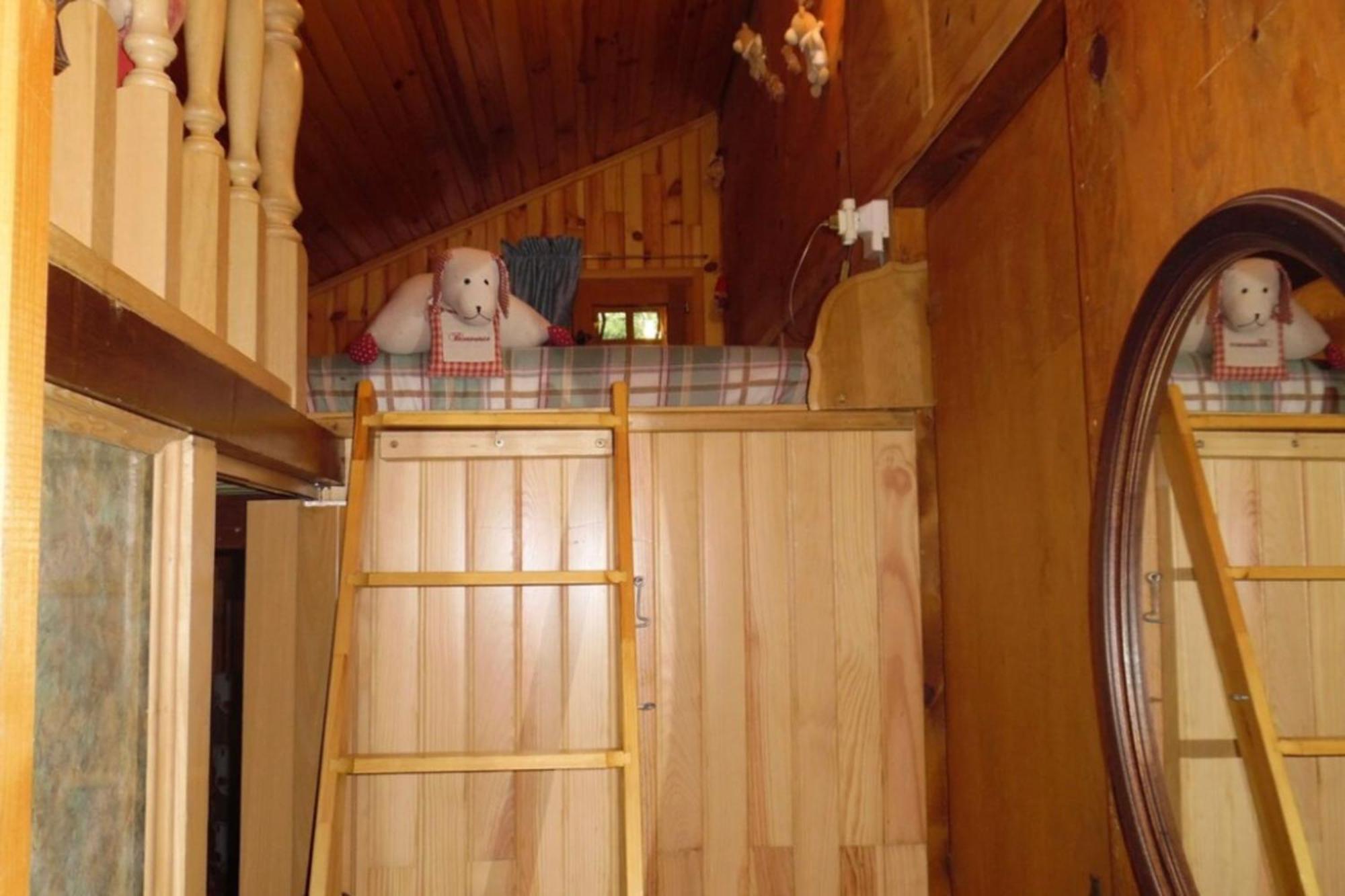 Spacious With Garden Chalet