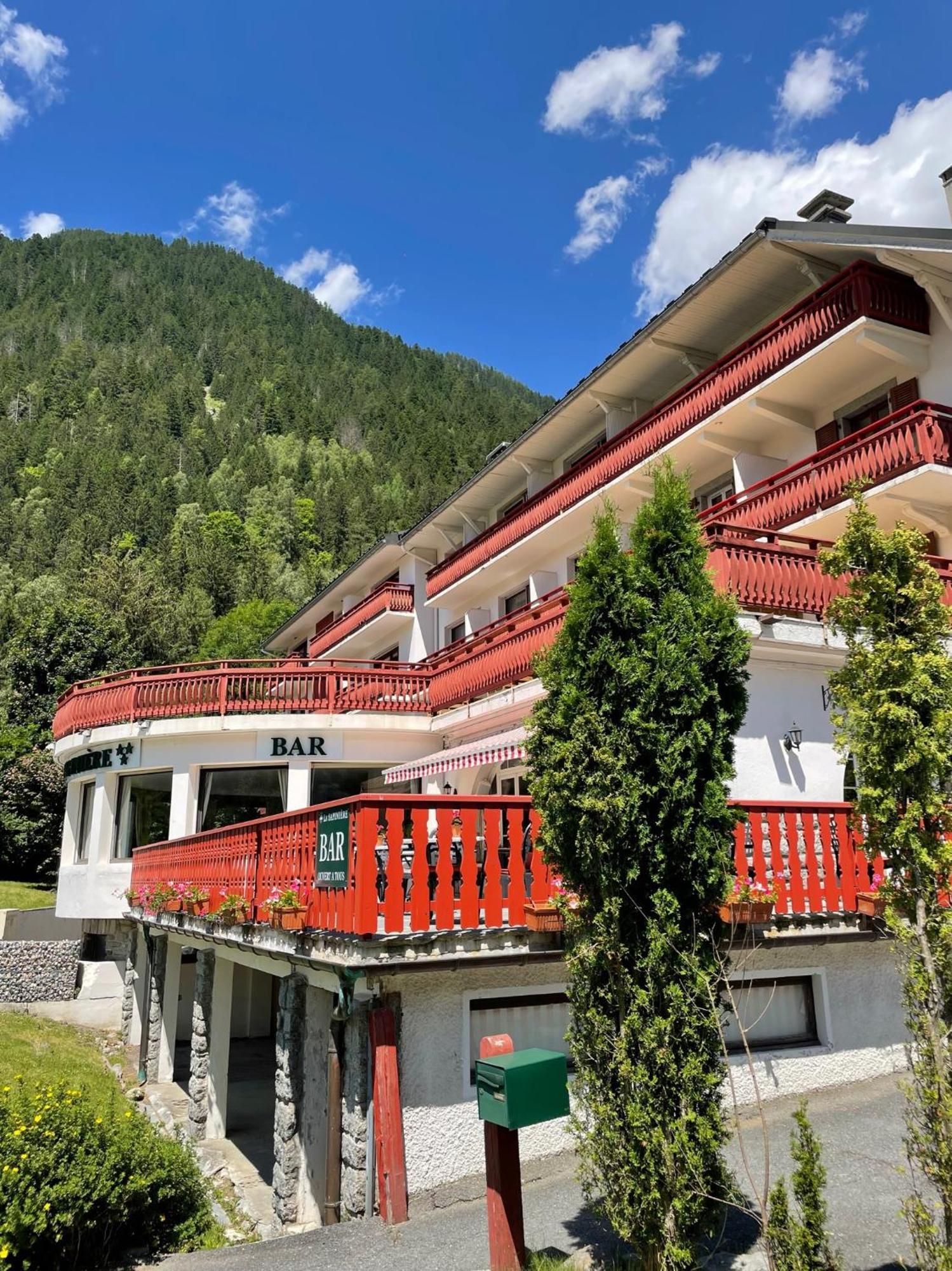 Hotel La Sapiniere 3*