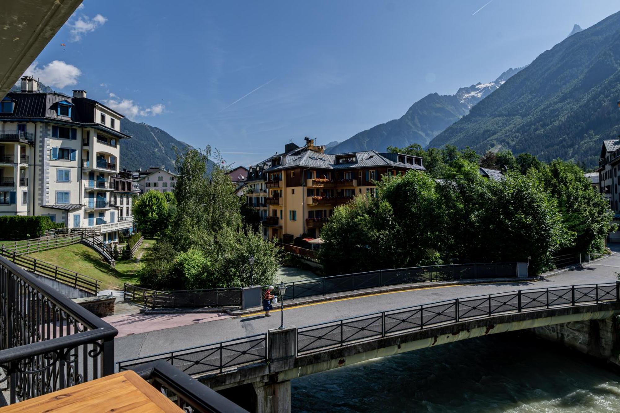 Coeur Des Alpes - A Spacious 3-bedroom With Spectacular Views *