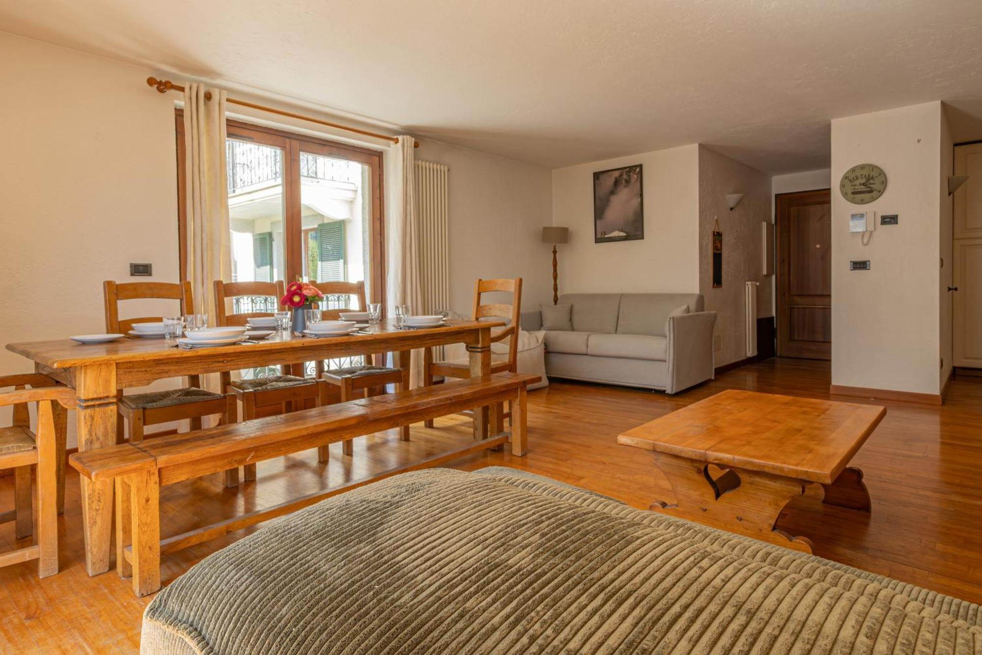 Apartment Coeur Des Alpes - A Spacious 3-bedroom With Spectacular Views