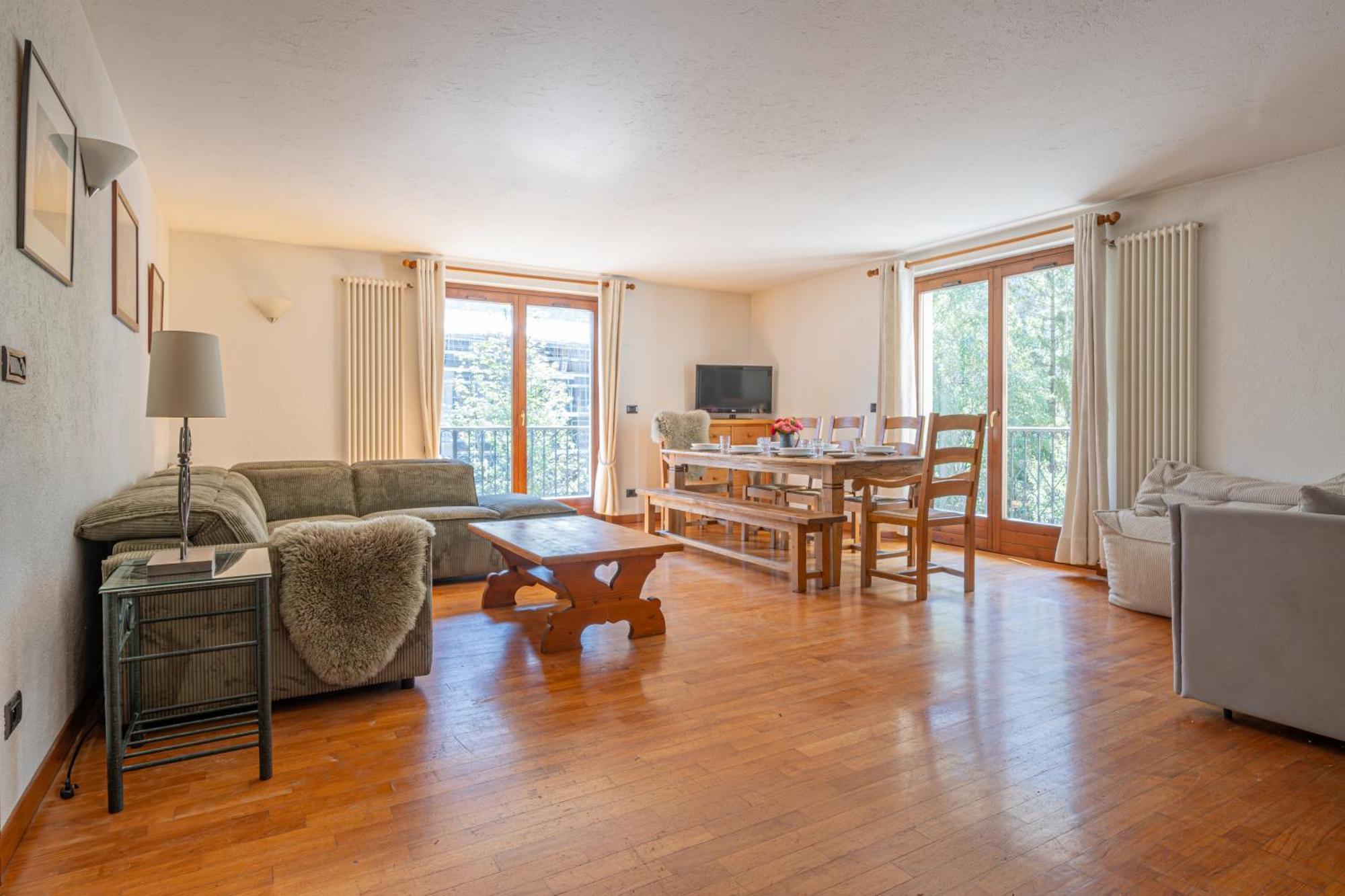 Coeur Des Alpes - A Spacious 3-bedroom With Spectacular Views Chamonix