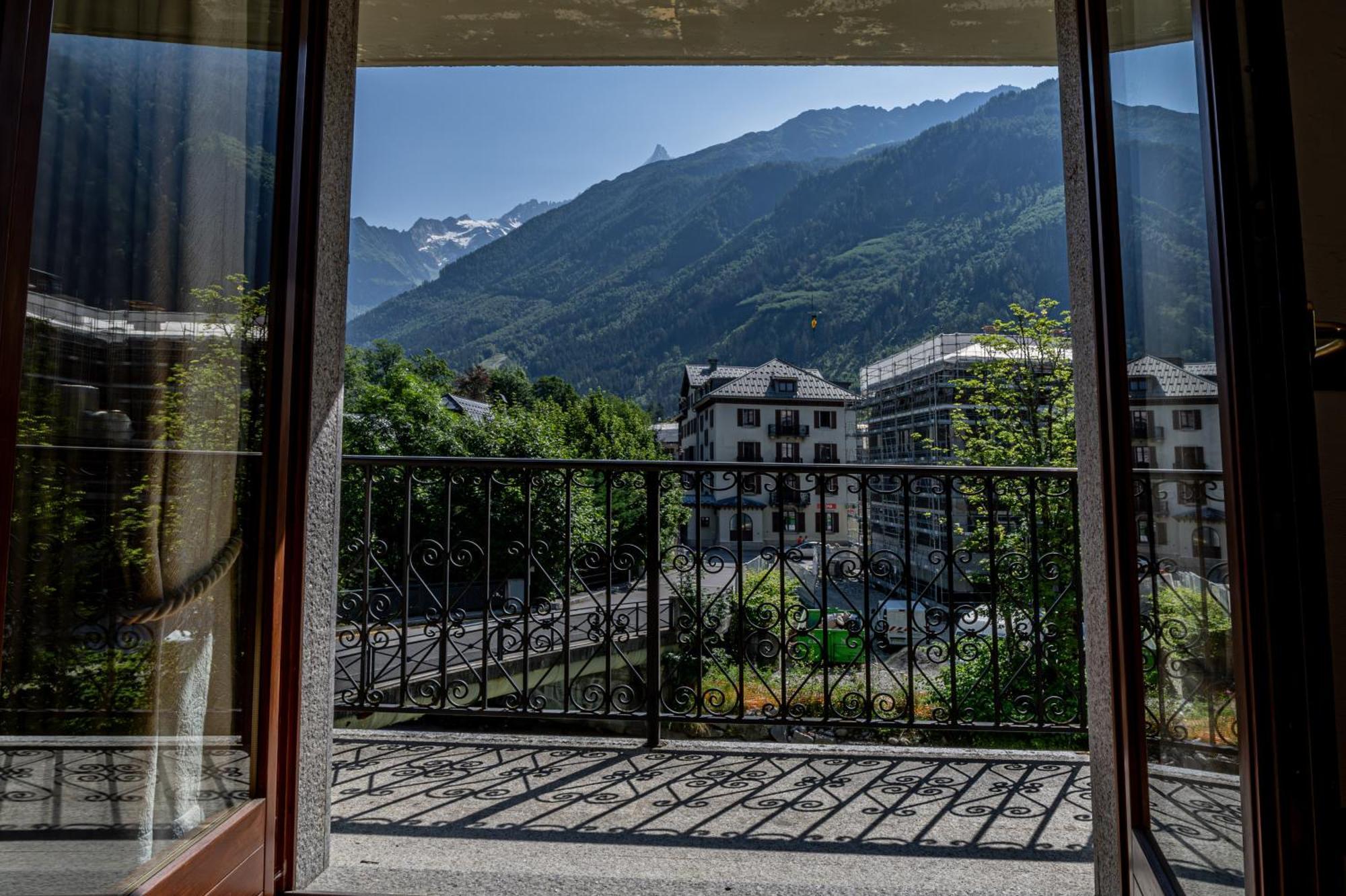 Apartment Coeur Des Alpes - A Spacious 3-bedroom With Spectacular Views *