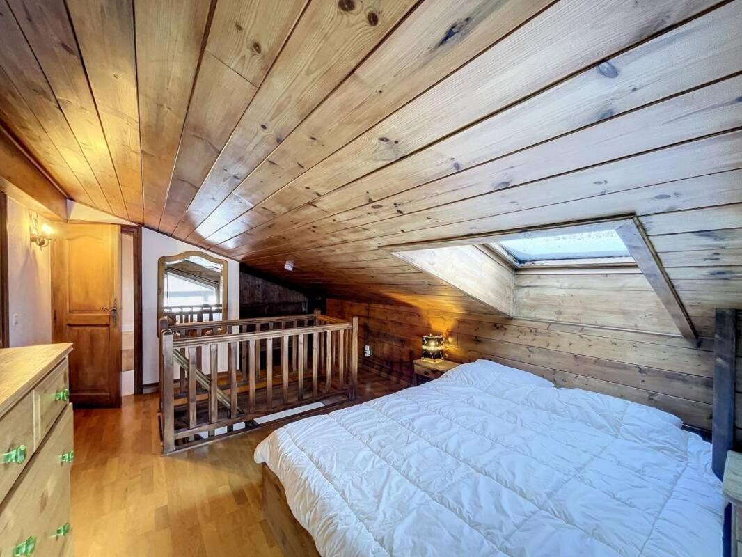 3br Centre Living In