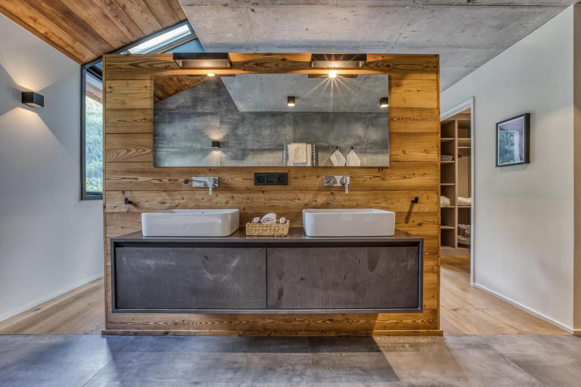 Rytola, Modern & In Chalet *