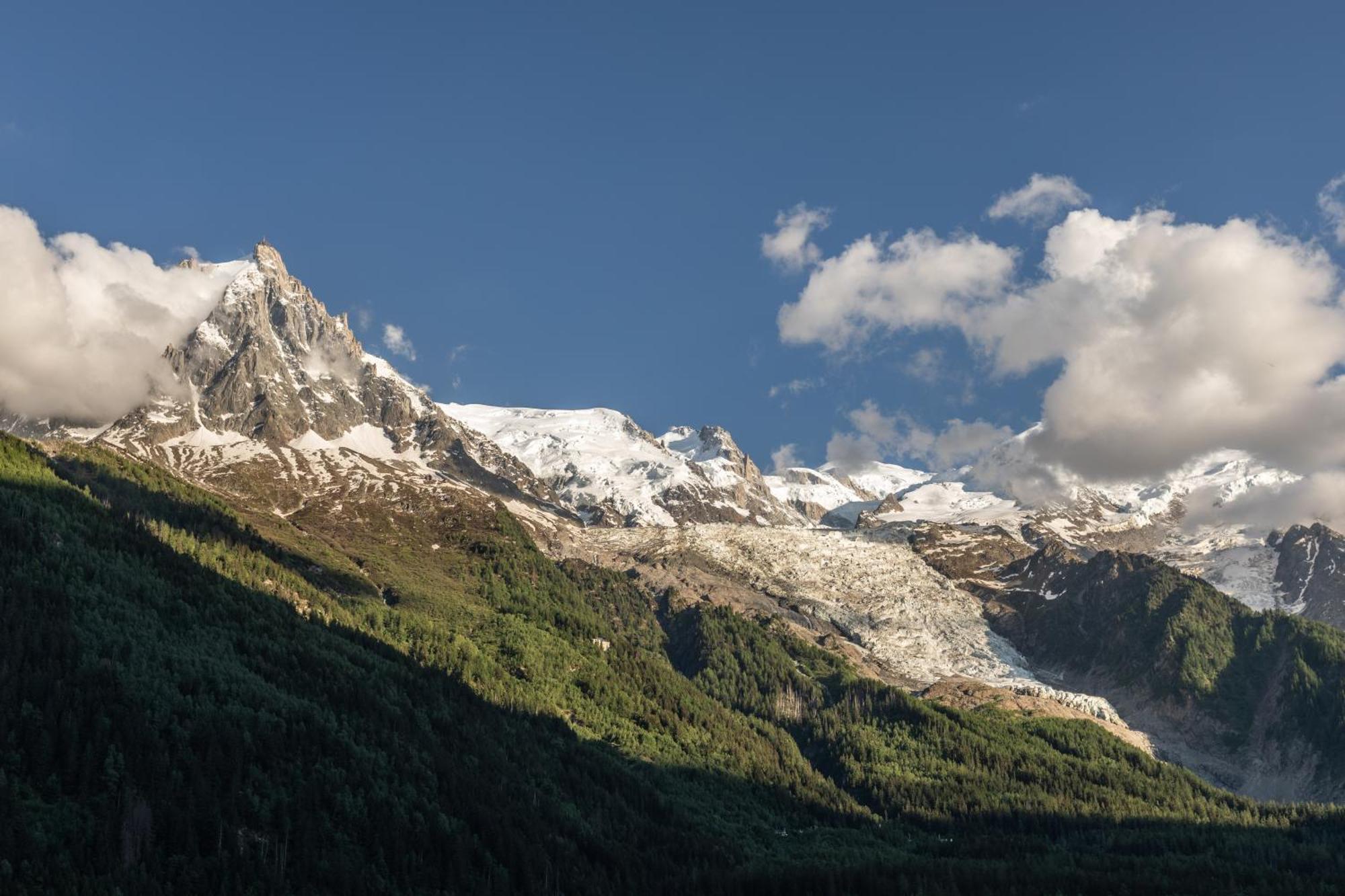 Rytola, Modern & In Chalet