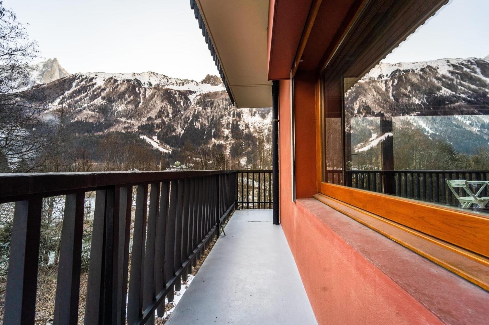 Spacious With Mont Blanc Views Chamonix