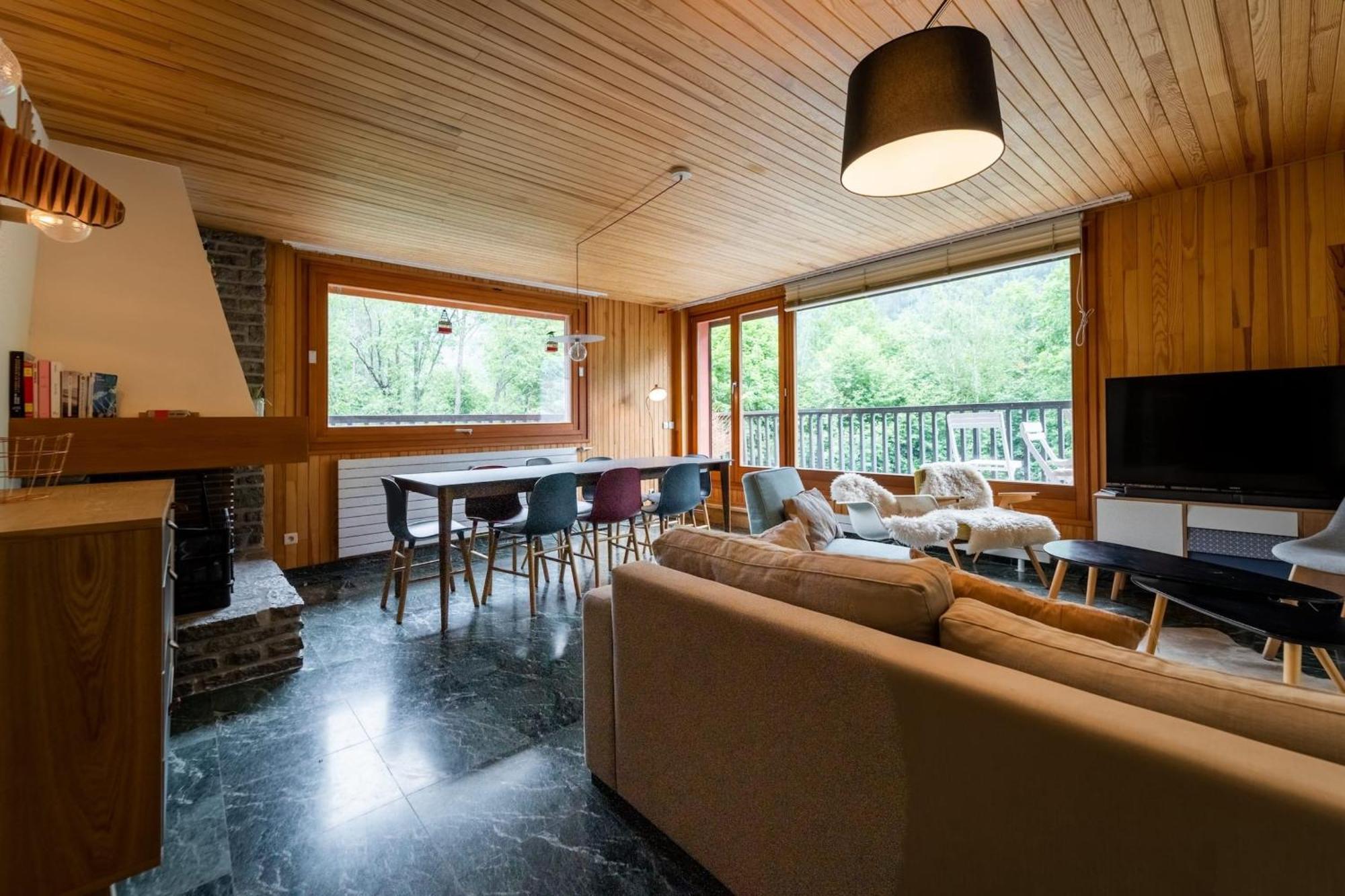 Apartment Spacious With Mont Blanc Views *