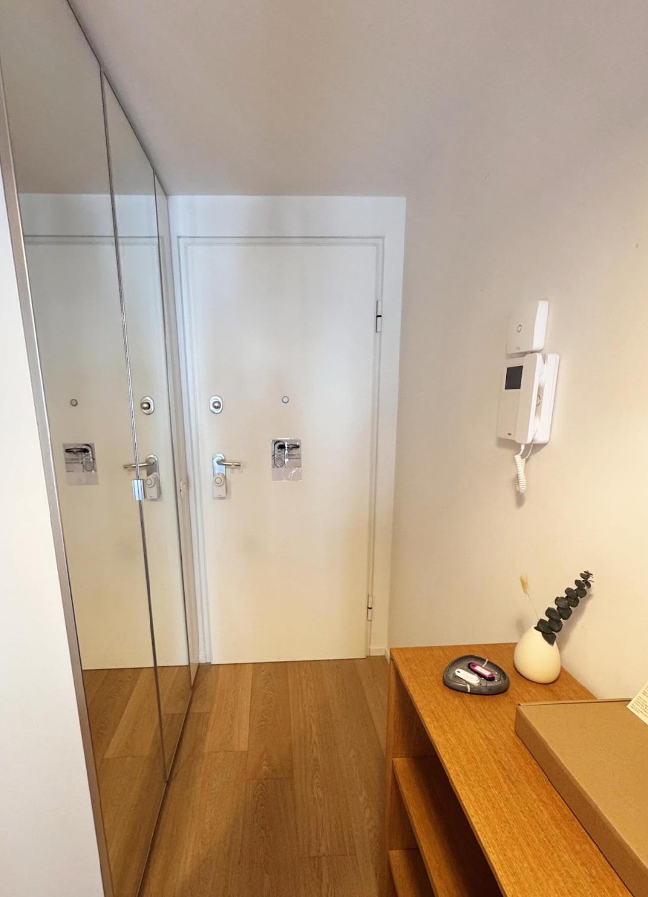 Apartment Modern 2-br In The Heart Of