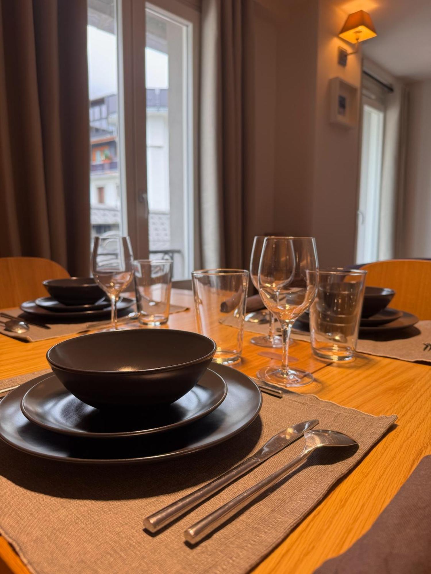 Apartment Modern 2-br In The Heart Of