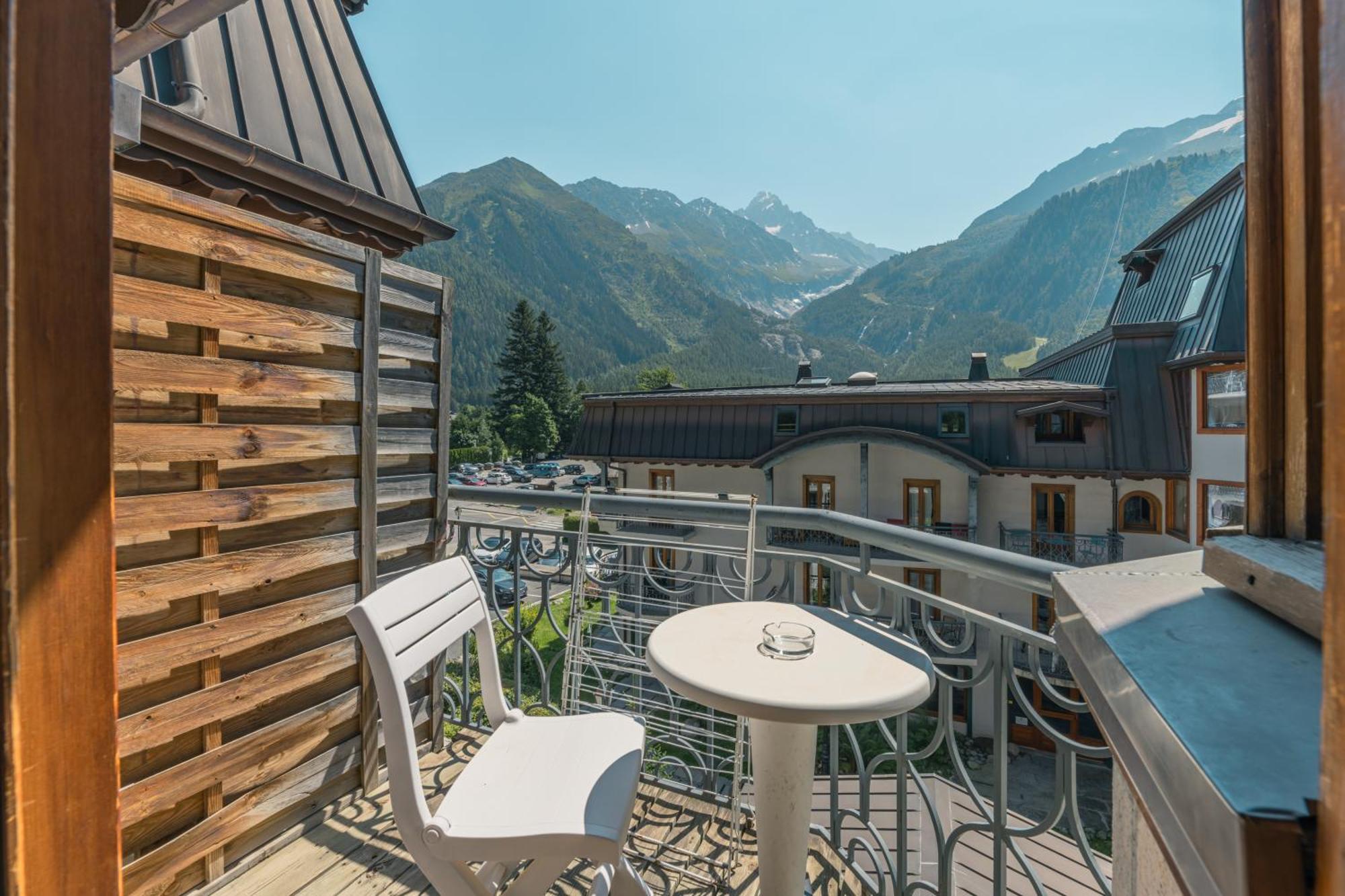 Le Cristal - Mont Blanc 13 - Happy Chamonix