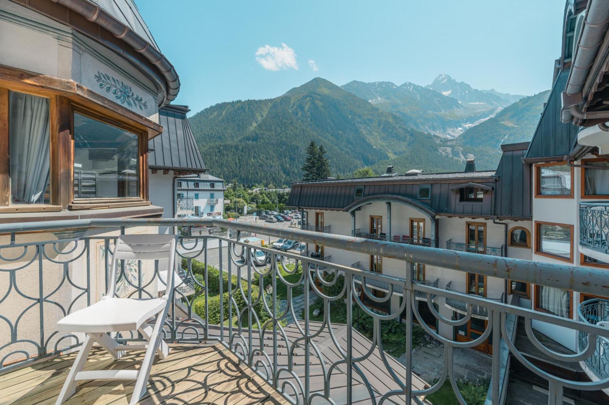 Le Cristal - Mont Blanc 13 - Happy